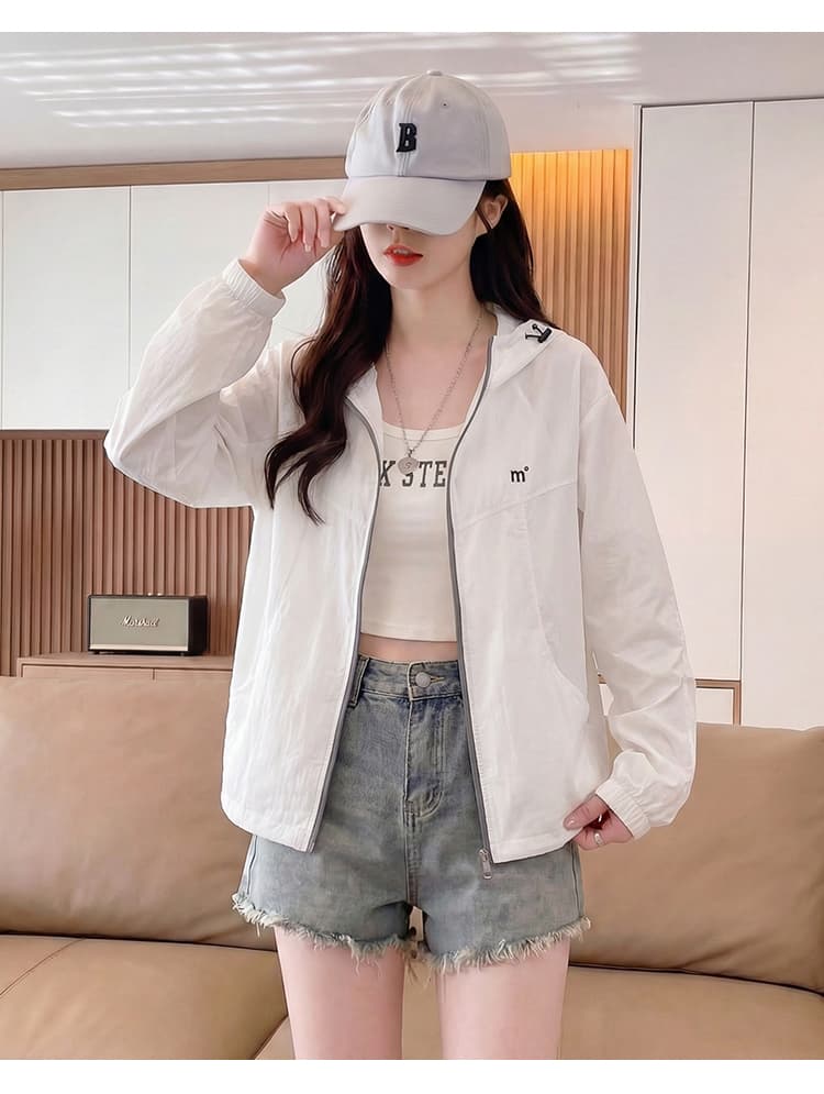 실사 여름 후드 자외선 차단 의류 여성 새로운 통기성 국방 자외선 루즈핏 슬림해 보이는 얇고 가벼운 자외선 차단 외투 상세 이미지 14
