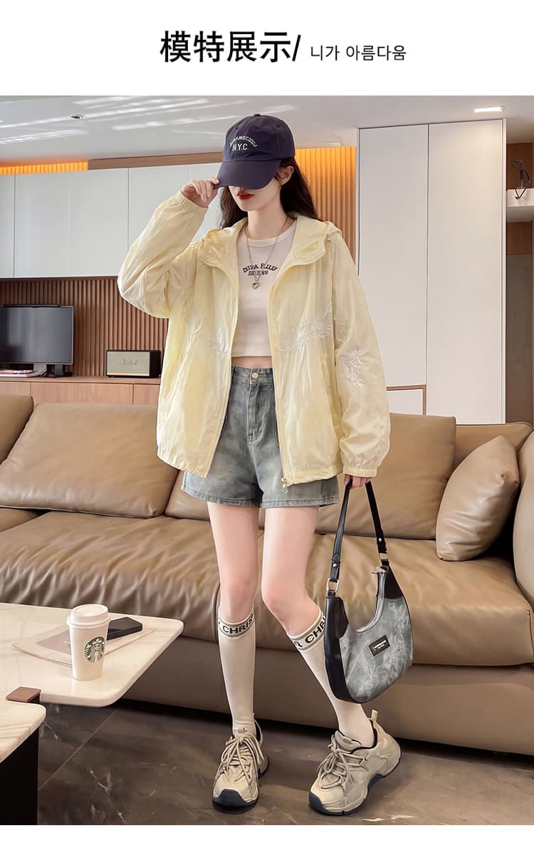 실사 스탠드 칼라 꽃 자수 자외선 차단 여성 코트 여름 얇은 스타일 통기성 루즈핏 캐주얼 다용도 오픈 가디건 맨위 상세 이미지 10