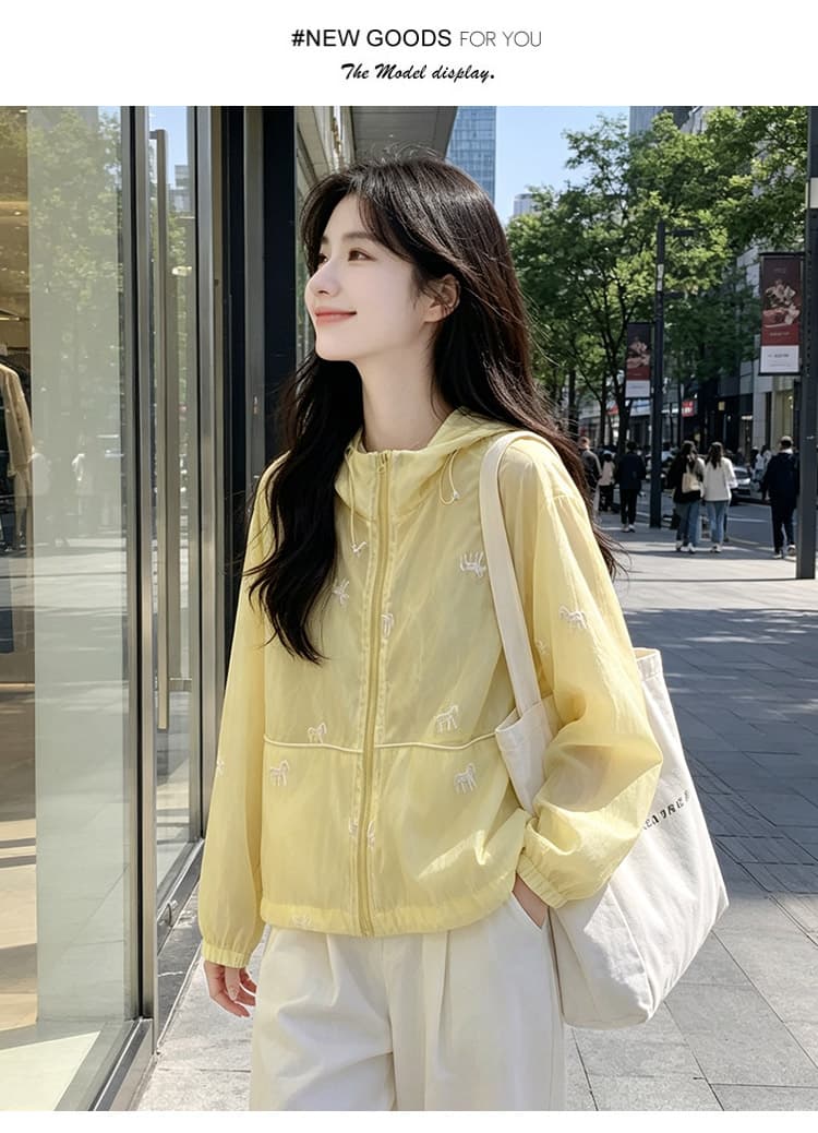 실사 귀여운 작은 낳다 자수 자외선 차단 의류 여름 얇은 스타일 후드 재킷 루즈핏 캐주얼 다용도 맨위 상세 이미지 12
