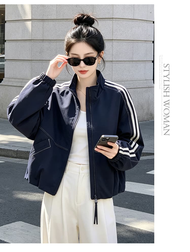 실사 아메리칸 운동 스탠드 칼라 더블 머리 지퍼 루즈핏 가을 어깨 줄무늬 슬리브 밴딩 커프스 밑단 쇼트 스타일 재킷 상세 이미지 14