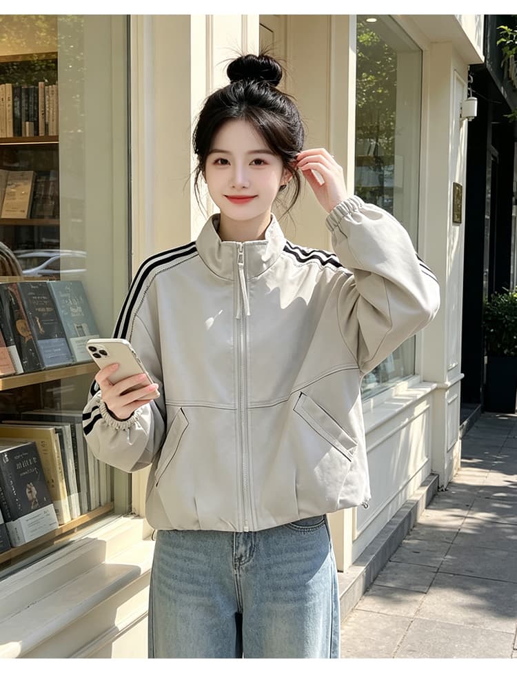 실사 아메리칸 운동 스탠드 칼라 더블 머리 지퍼 루즈핏 가을 어깨 줄무늬 슬리브 밴딩 커프스 밑단 쇼트 스타일 재킷 상세 이미지 20