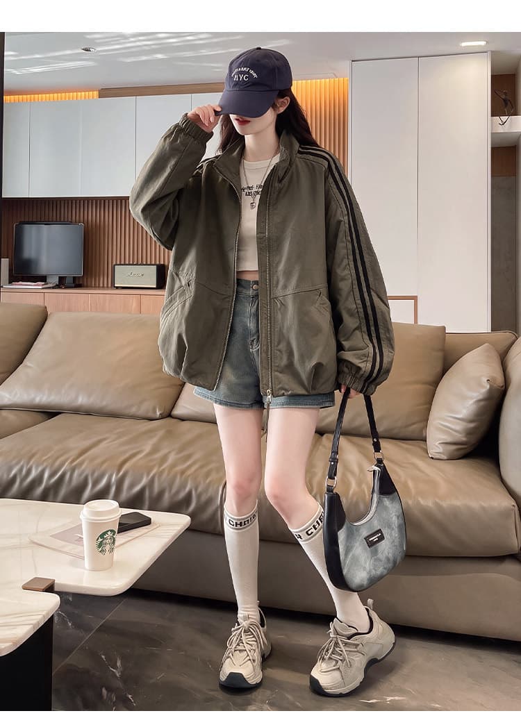 실사 아메리칸 운동 스탠드 칼라 더블 머리 지퍼 루즈핏 가을 어깨 줄무늬 슬리브 밴딩 커프스 밑단 쇼트 스타일 재킷 상세 이미지 19