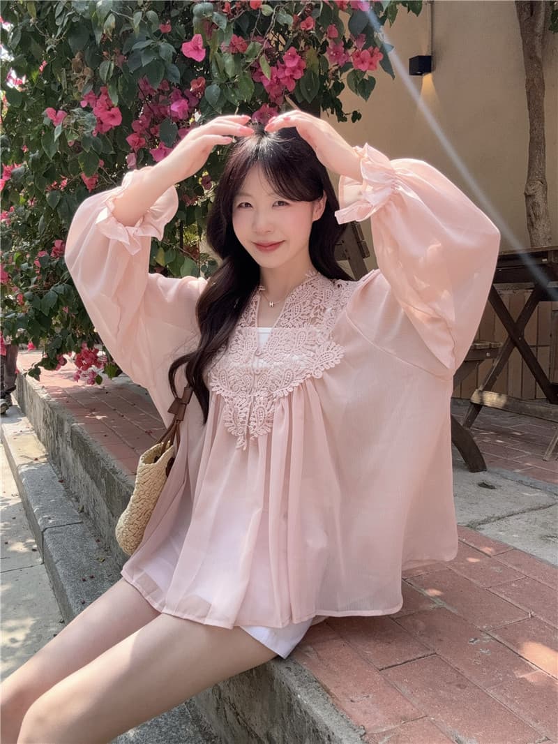 실사 정가 새로운 디자인 센스 레이스 패치워크 V넥 긴팔 여성 셔츠 작은 대중 품격 맨위 투피스 세트 상세 이미지 1