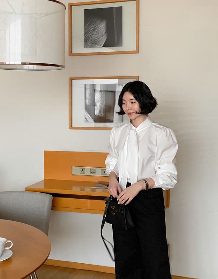 재고 있음 korea 한 부서 우아함 절묘한 여성 주님 패션 디자인 센스 리본 칼라 레이스업 품격 긴팔 셔츠 상세 이미지 12