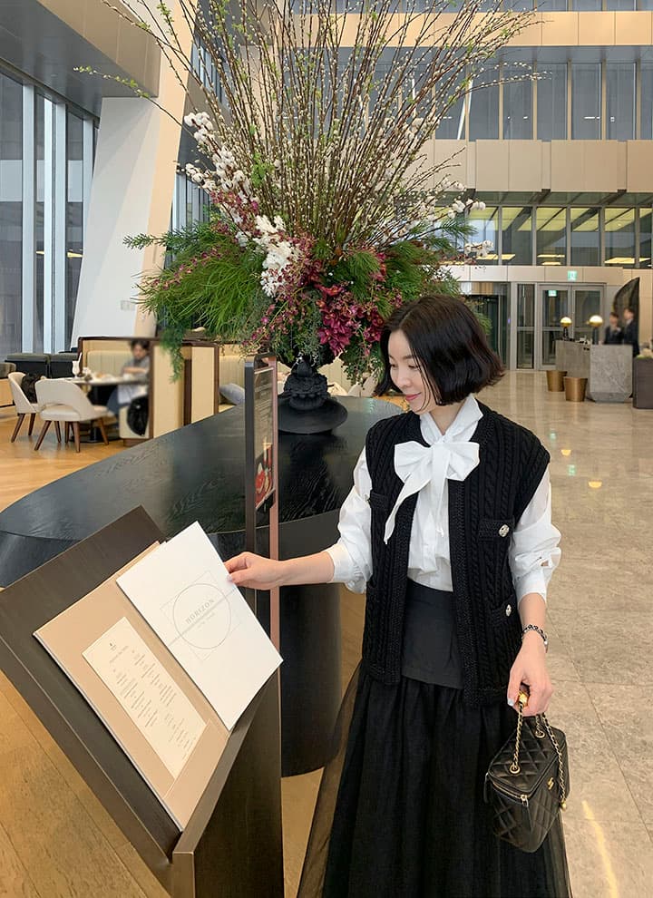 재고 있음 korea 한 부서 우아함 절묘한 여성 주님 패션 디자인 센스 리본 칼라 레이스업 품격 긴팔 셔츠 상세 이미지 33