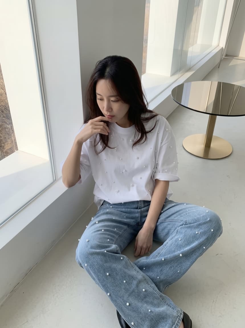 재고 있음 korea 한 부서 진주 꾸밈음 디자인 섹션 루즈핏 느긋한 슬림해 보이는 oversize 순면 반팔 티셔츠 상세 이미지 4