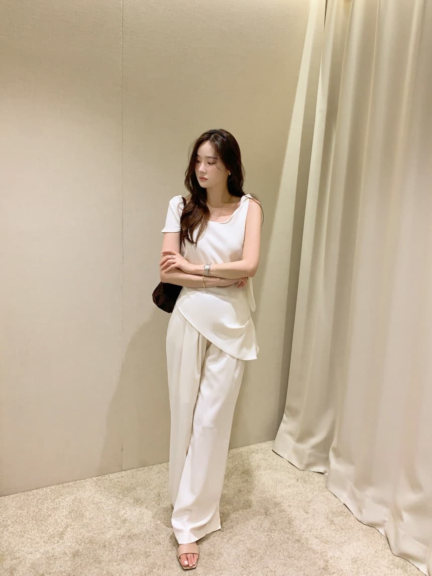 재고 있음 korea 프랑스식 부드러운 바람이 아닙니다. 규칙 비스듬한 진자 오프숄더 나비 매듭 리본 민소매 맨위 전후 둘 착용 상세 이미지 19