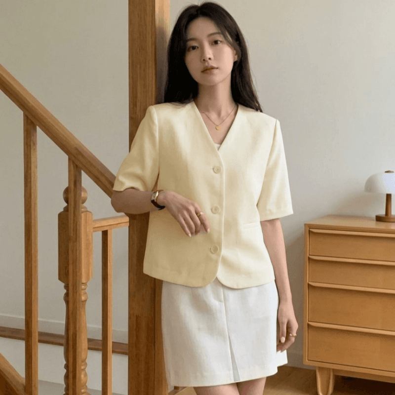 재고 있음 korea 프랑스식 고급 센스 미니멀리즘 출퇴근 작은 청신 싱글 줄 버튼 단색 V넥 반팔 블레이저 이미지 3