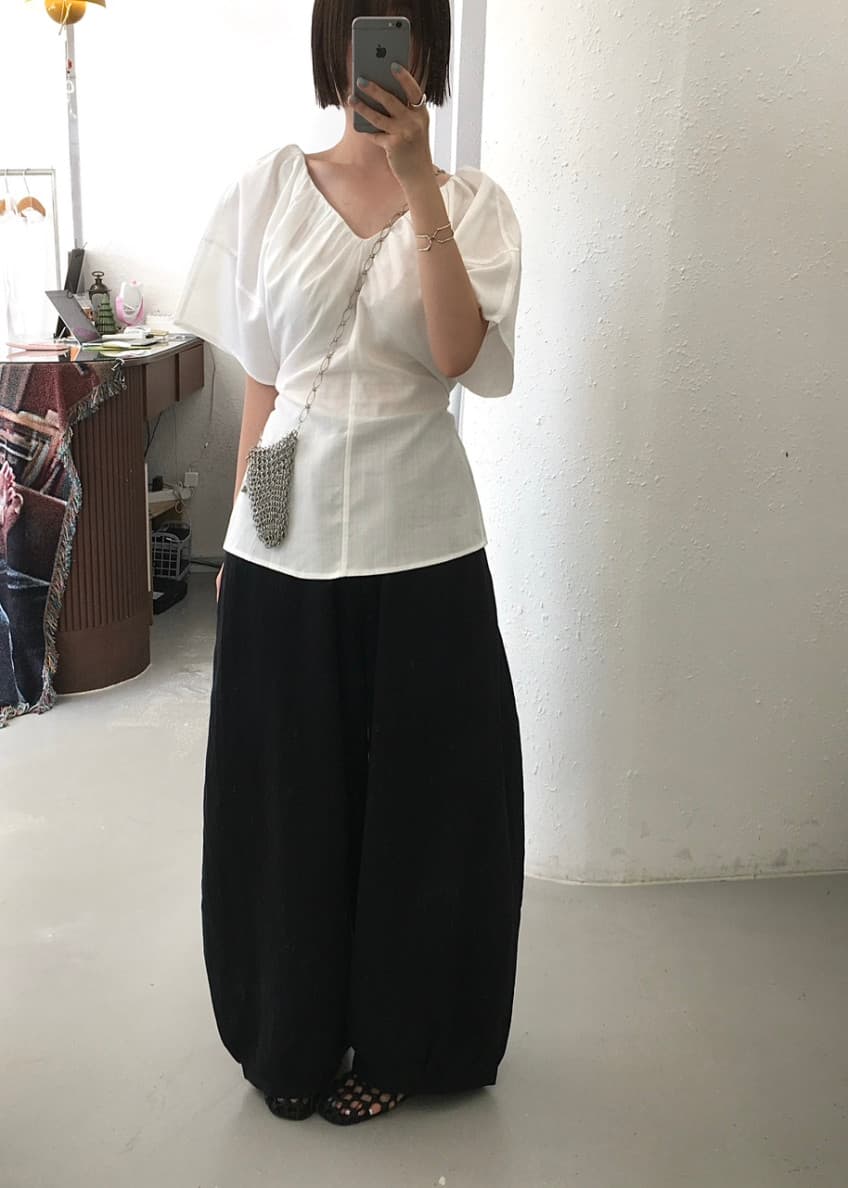 재고 있음 cherry 한 부서 느긋한 바람 부드러운 V넥 측면 벨트 허리 수축 슬림해 보이는 등 허리 홀로우 아웃 반팔 셔츠 상세 이미지 11