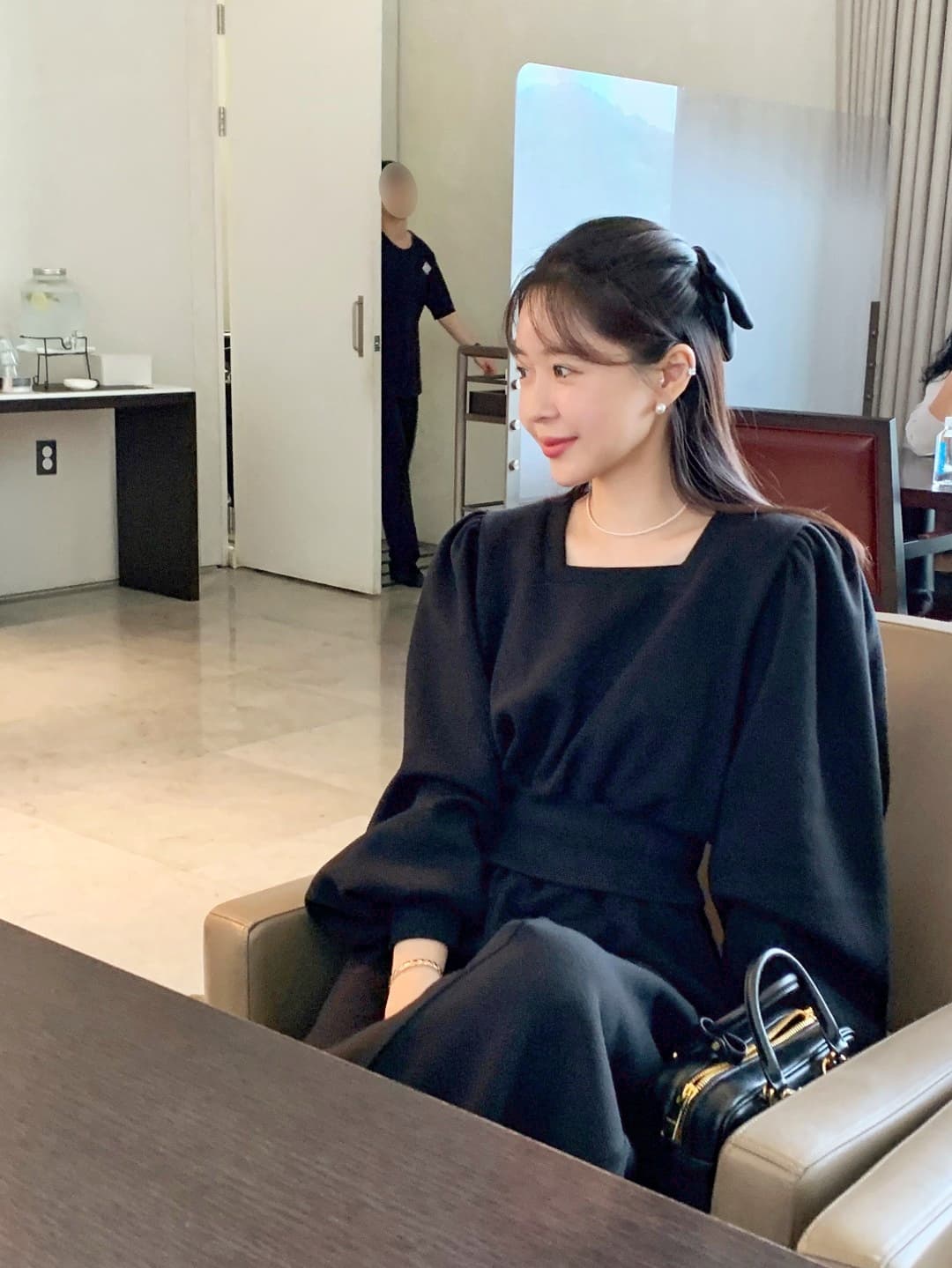재고 있음 cherry 광장 칼라 허리 수축 쇼트 스타일 긴팔 후드티 밴딩 하이웨이스트 넓은 다리 운동 긴 바지 투피스 세트 상세 이미지 20