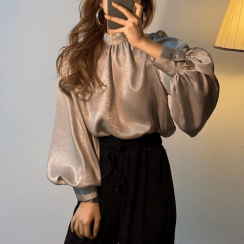 재고 있음 cherry 레트로 분위기 센스 우아함 모방 새틴 수준 자르기 반하이넥 디자인 긴팔 셔츠