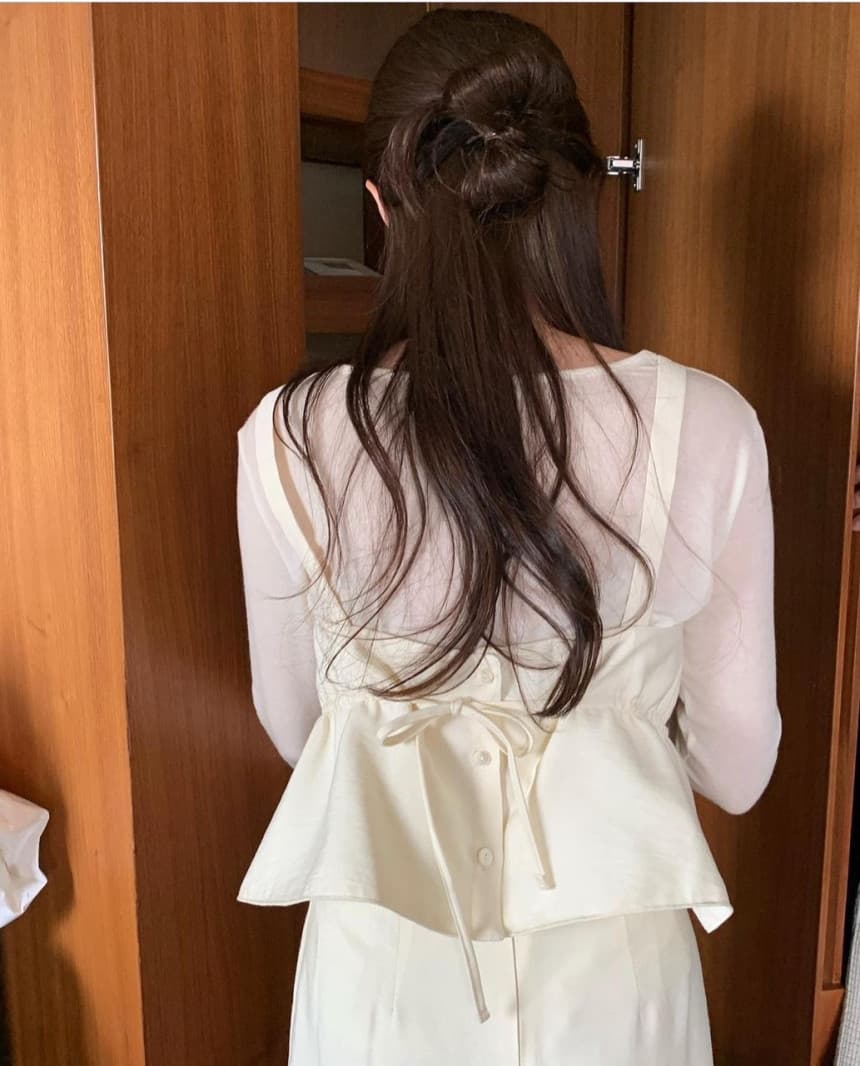 재고 있음 cherry 부드러운 바람 레이스업 허리 수축 나비 매듭 연꽃 잎 스택 착용 캐미솔 전후 둘 착용 상세 이미지 2