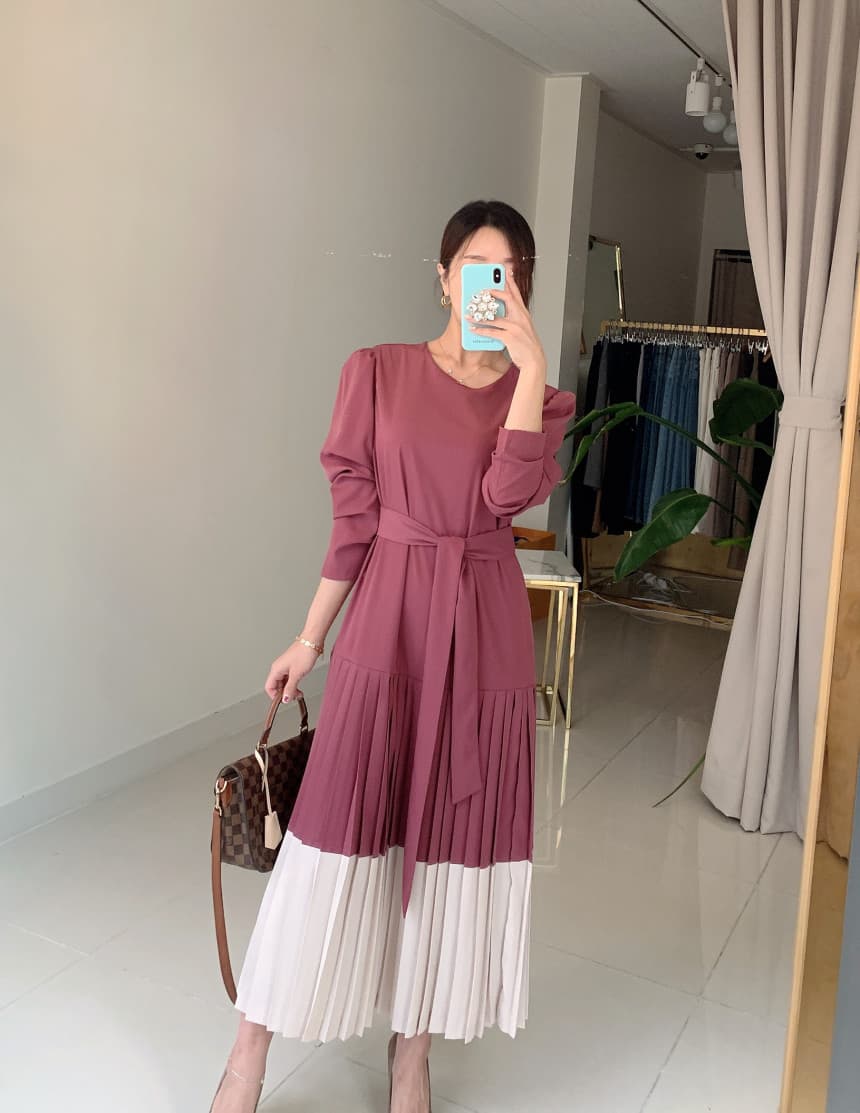 재고 있음 cherry 프랑스식 우아함 라운드 넥 큰 진자 플리츠 배색 패치워크 루즈핏 긴팔 드레스 벨트 포함 상세 이미지 9