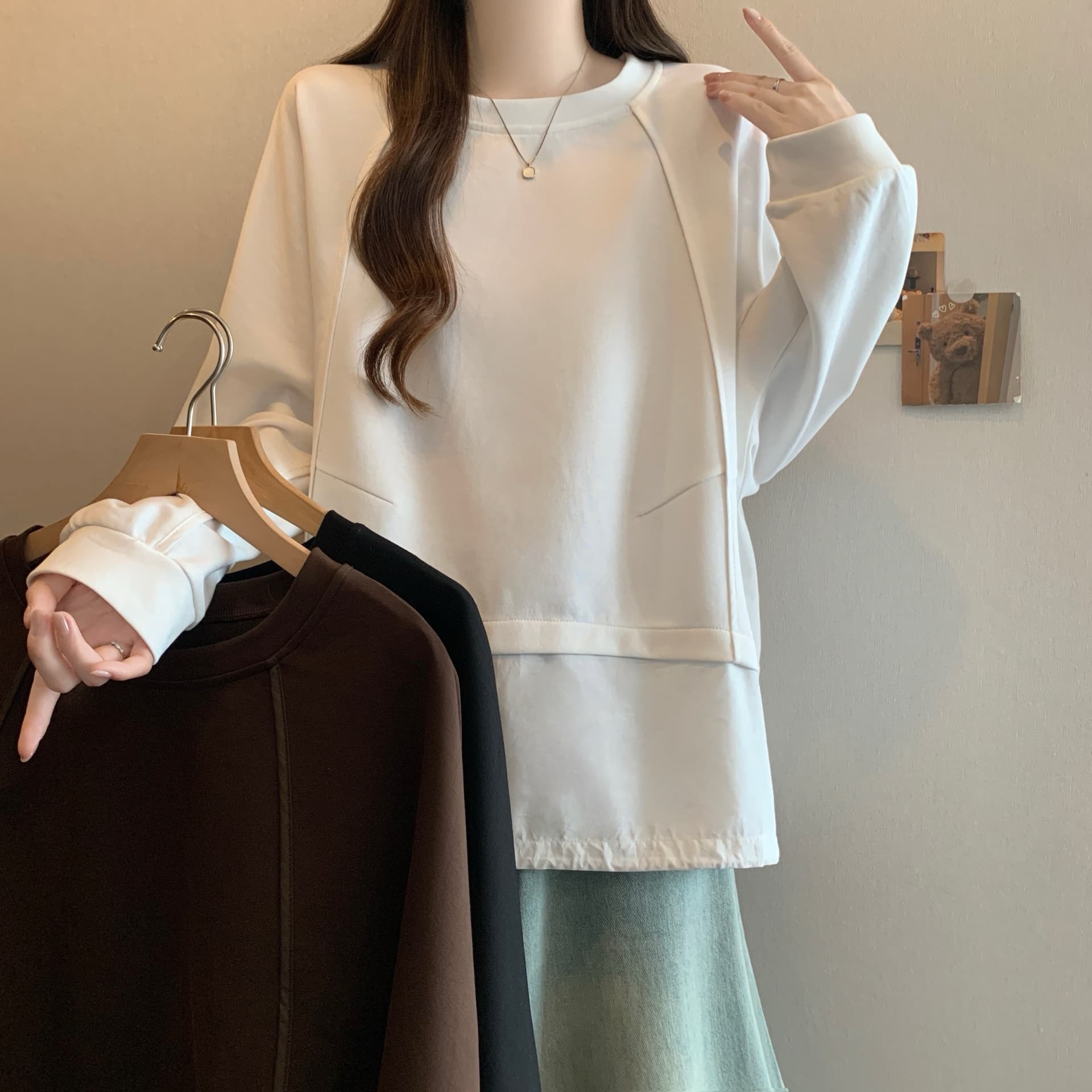 2026 빅 사이즈 가을 새로운 트렌디 느긋한 바람 라운드 넥 캐주얼 다용도 긴팔 펌프 로프 밑단 패치워크 패션 맨위 이미지 5