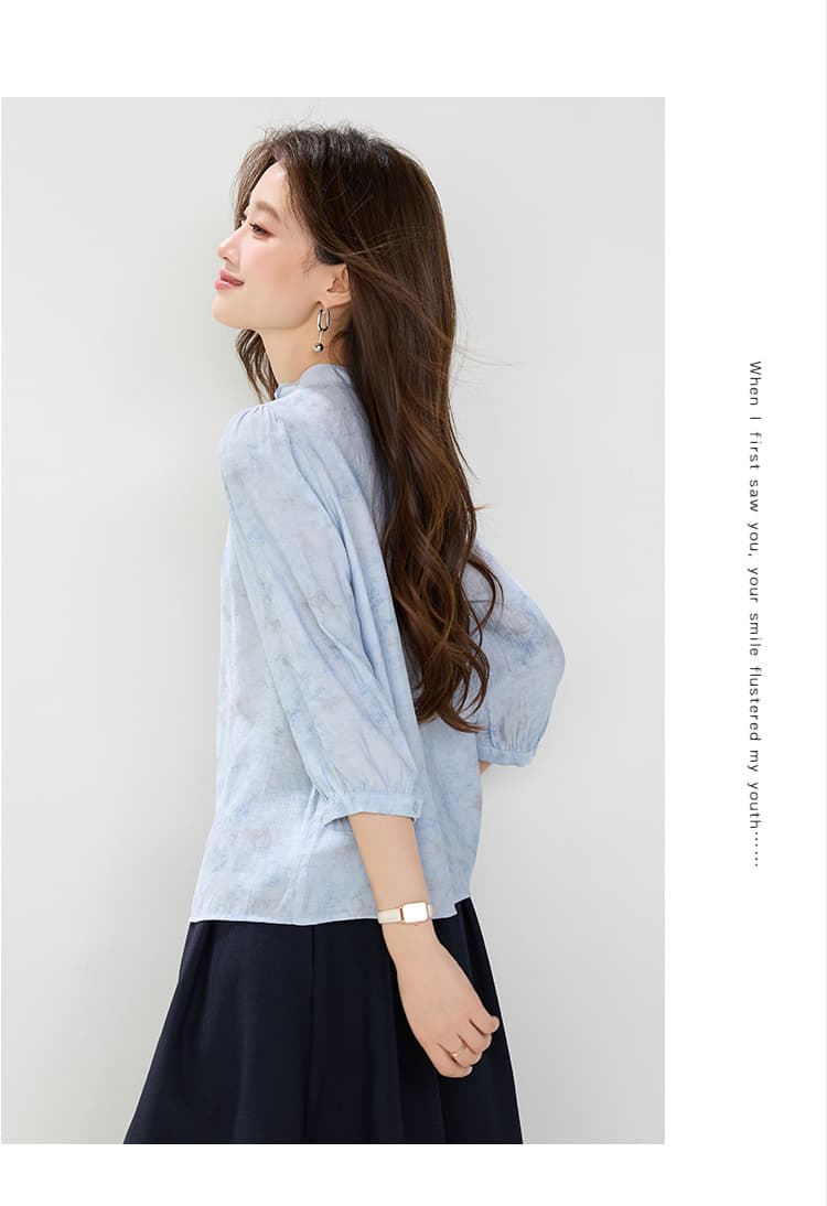 진짜 2026 여름 드레스 새로운 프랑스식 미니멀리즘 루즈핏 꽃밭 칼라 헤일로 염색 튀김 색상 프린트 셔츠 맨위 여성 상세 이미지 6