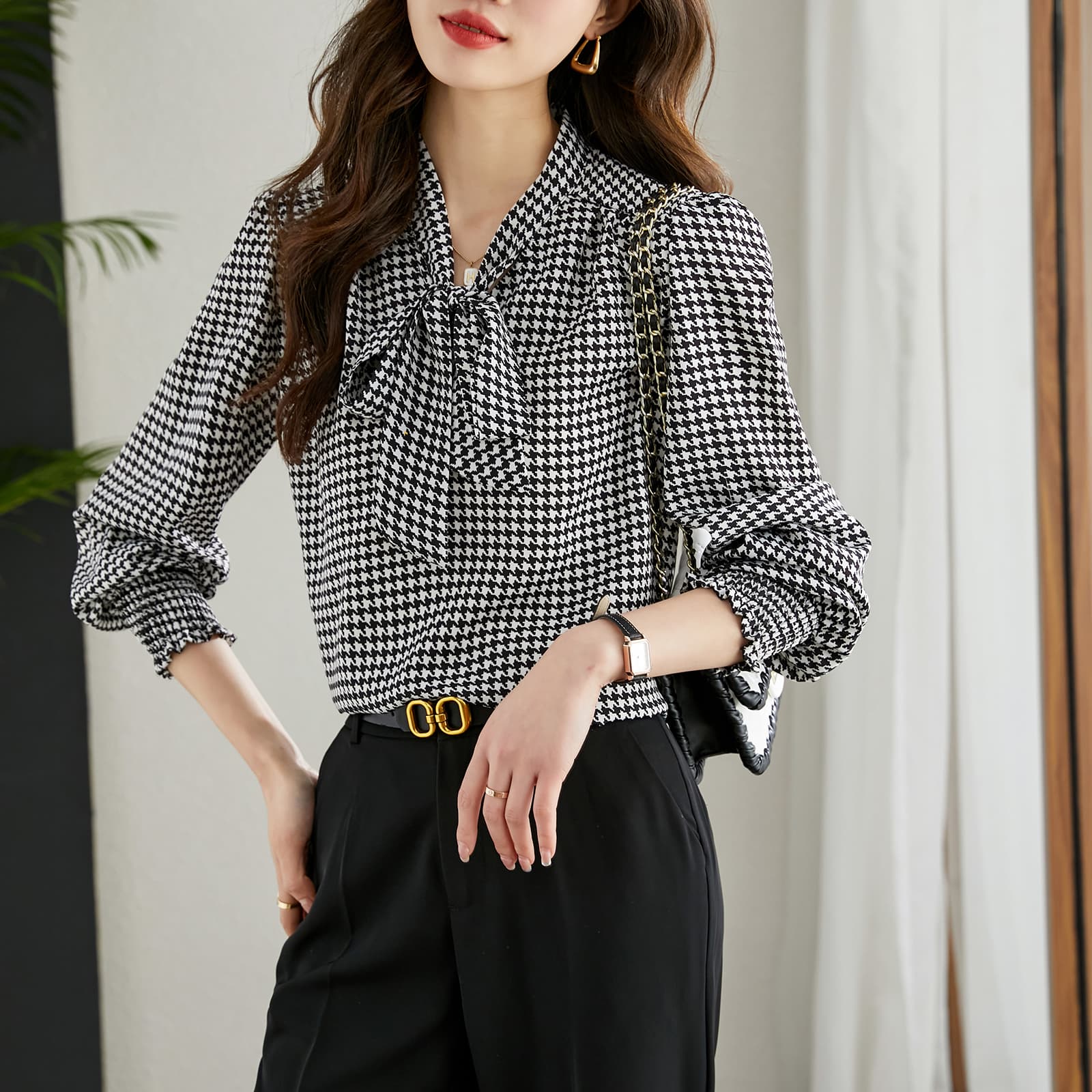 실사 886 하운드투스 체크 나비 매듭 쉬폰 여성 셔츠 가을 26 새로운 패션 빛 요리 한 품격 긴팔 작은 셔츠 이미지 4