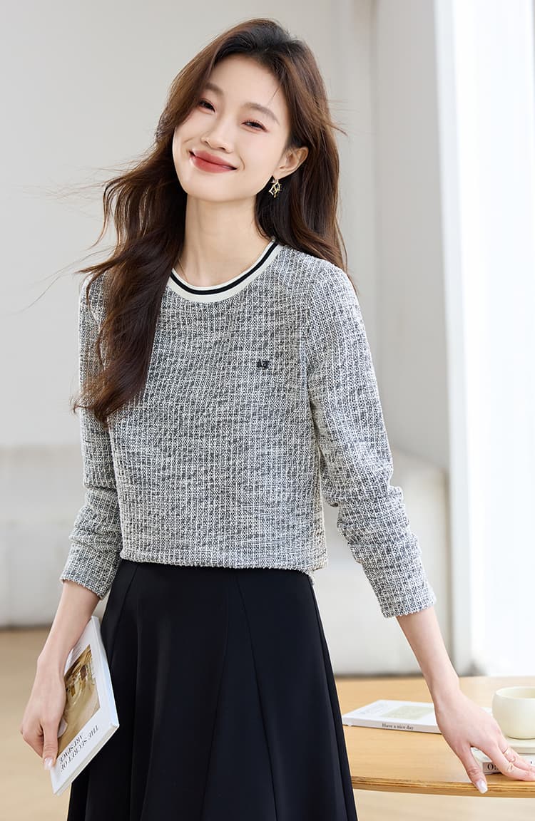 실사 라운드 넥 작은 샤넬 스타일 긴팔 T 여성 2026 년 가을 캐주얼 다용도 슬림해 보이는 긴팔 여성 t 상세 이미지 8