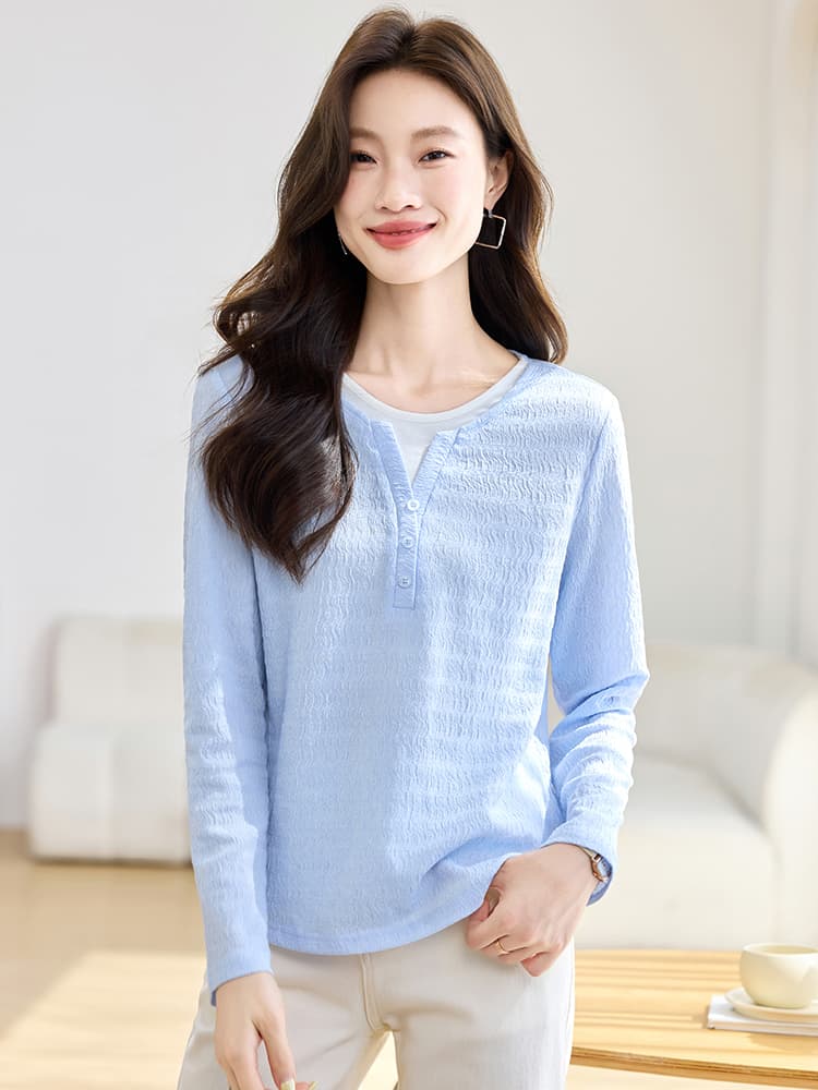 실사 페이크 레이어드 패치워크 긴팔 T 여성 2026 가을 의상 새로운 풀오버 질감 센스 다용도 쉬폰 블라우스 이미지 4