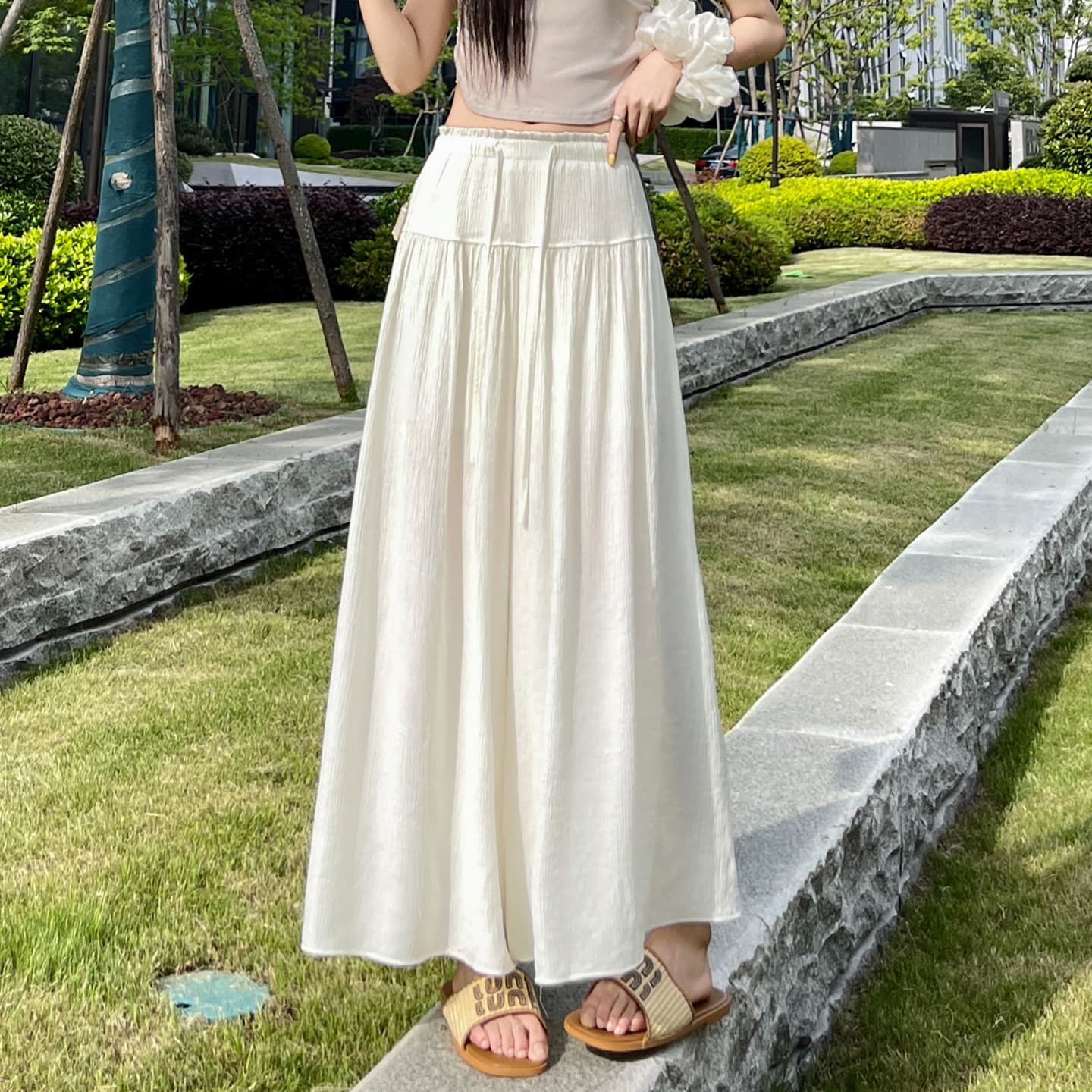 실사 프릴 주름 치마바지 여성 여름 느긋한 캐주얼 바지 루즈핏 슬림해 보이는 9 포인트 와이드 레그 팬츠 구름 바지 이미지 3