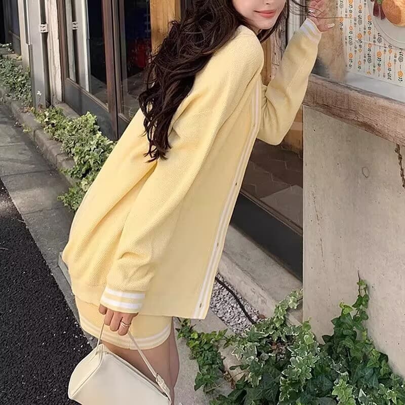 이른 봄 한 부서 chic 착용 가져 가라. 작은 키 외국 가스 장난기 넘치는 연령 감소 황색 니트 오픈 가디건 슬립 점프 슈트 치마 세트 이미지 5