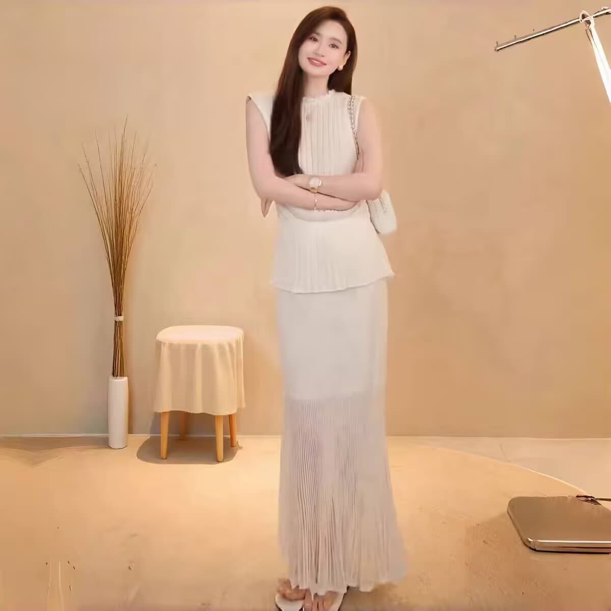 2026 봄 여름 새로운 빛 럭셔리 레이스 칼라 플리츠 허리 수축 니트 맨위 도루 센스 슬림해 보이는 타이트 스커트 인어 꼬리 치마 세트 상세 이미지 5