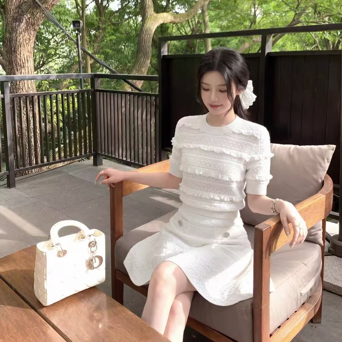 천 금빛 바람 프랑스식 레이스 훈련 장식 샤오시엔 니트 반팔 맨위