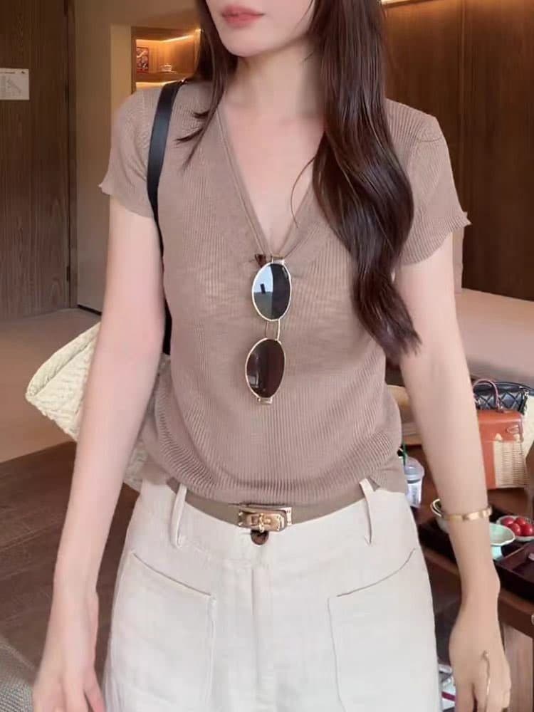 칼라 커피 색상 얇은 스타일 긍정적 인 어깨 반팔 니트 티셔츠 여성 2026 여름 새로운 패션 캐주얼 슬림해 보이는 다용도 맨위 상세 이미지 2