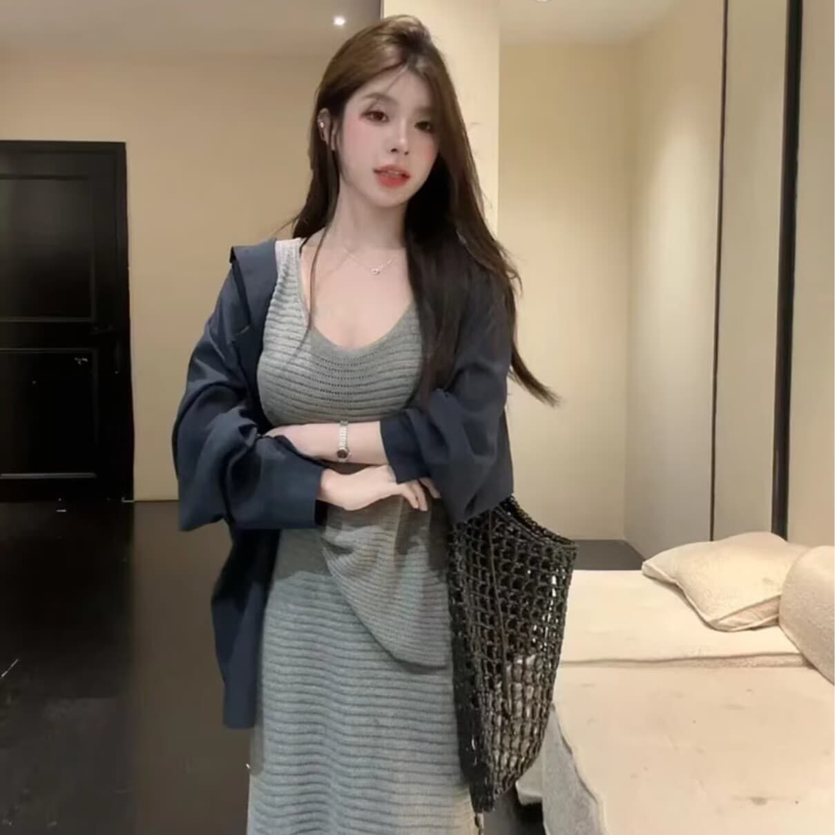 홀로우 아웃 니트 캐미솔 반신 치마 세트 여성 여름 루즈핏 민소매 맨위 하이웨이스트 슬림해 보이는 롱 스커트 투피스 세트 이미지 6
