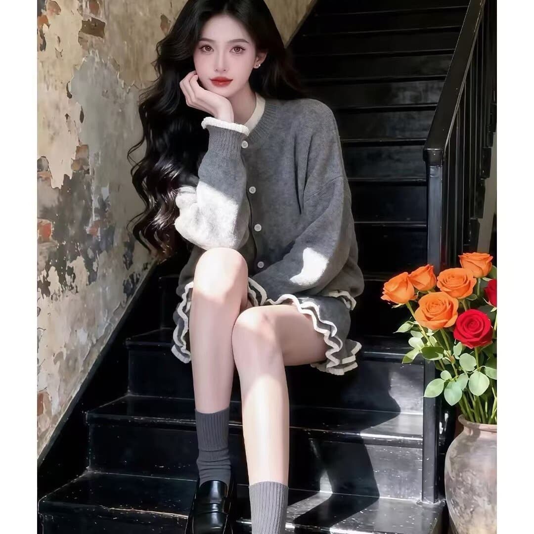 한 부서 작은 샤넬 스타일 세트 여성 가을 겨울 2025 새로운 프릴 라운드 넥 니트 오픈 가디건 경기 반신 스커트 투피스 세트 이미지 5