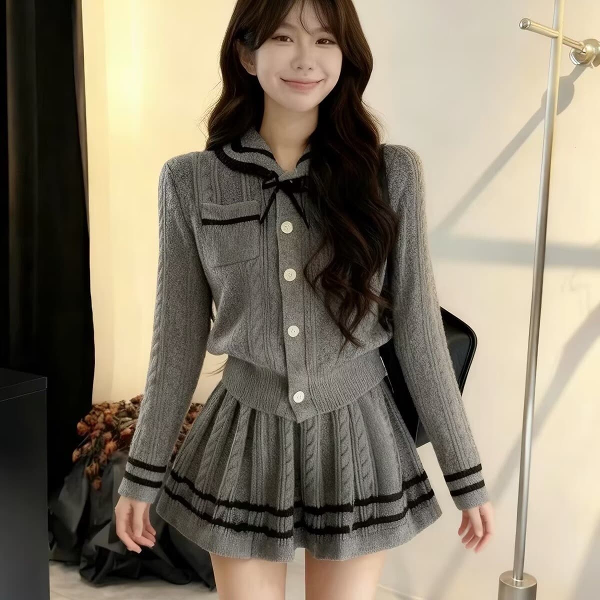 한 부서 학원 스타일 니트 세트 여성 연령 감소 슬림해 보이는 폴로 칼라 스웨터 하이웨이스트 슬림해 보이는 플리츠 미니 스커트 투피스 세트