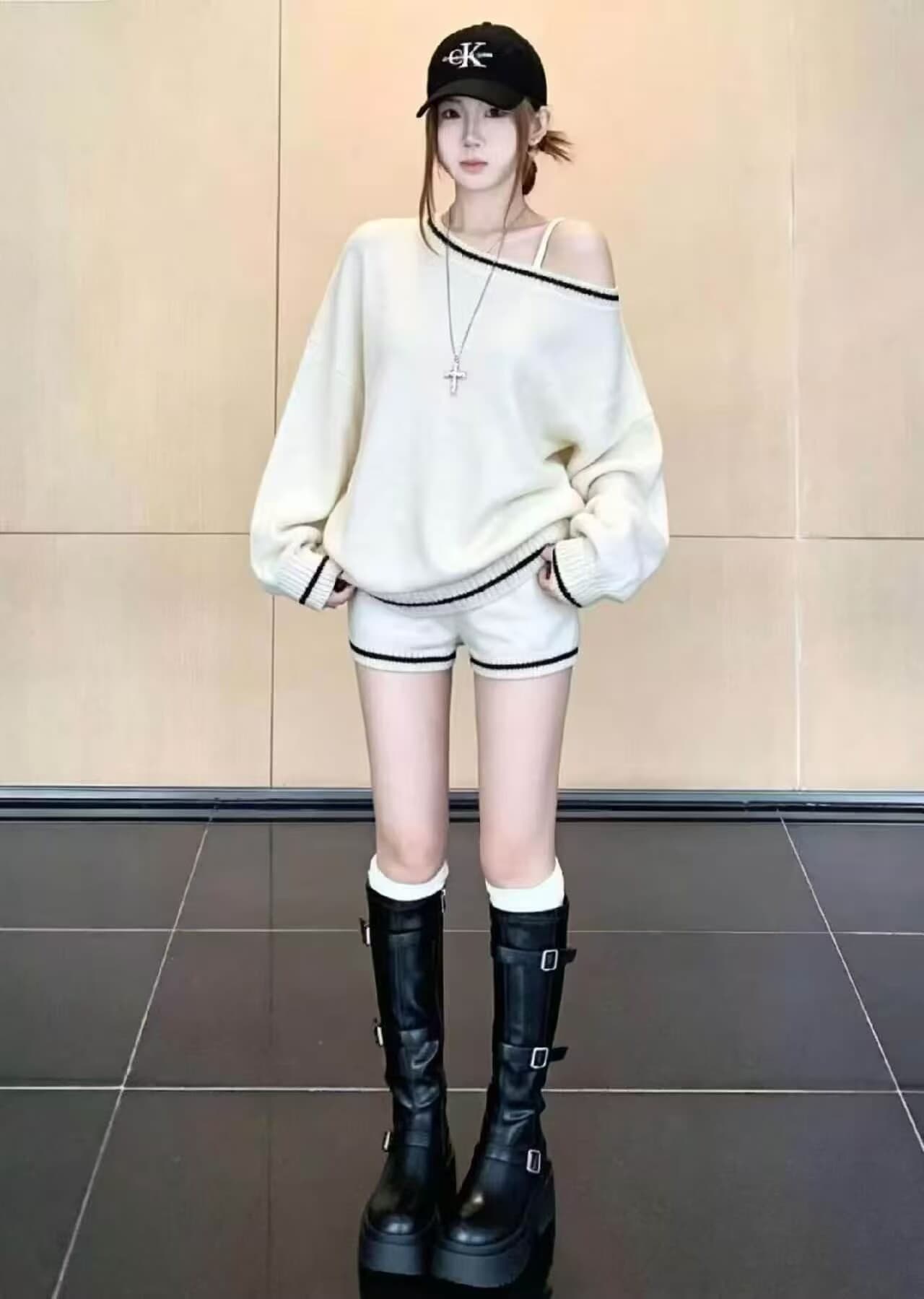 레트로 부드러운 바람 자이언트 잘 생긴 ~ 중 비스듬한 어깨 의류 반바지 투피스 슈트 품격 전체 집합 착용 가져 가라. 2026 가을 상세 이미지 1