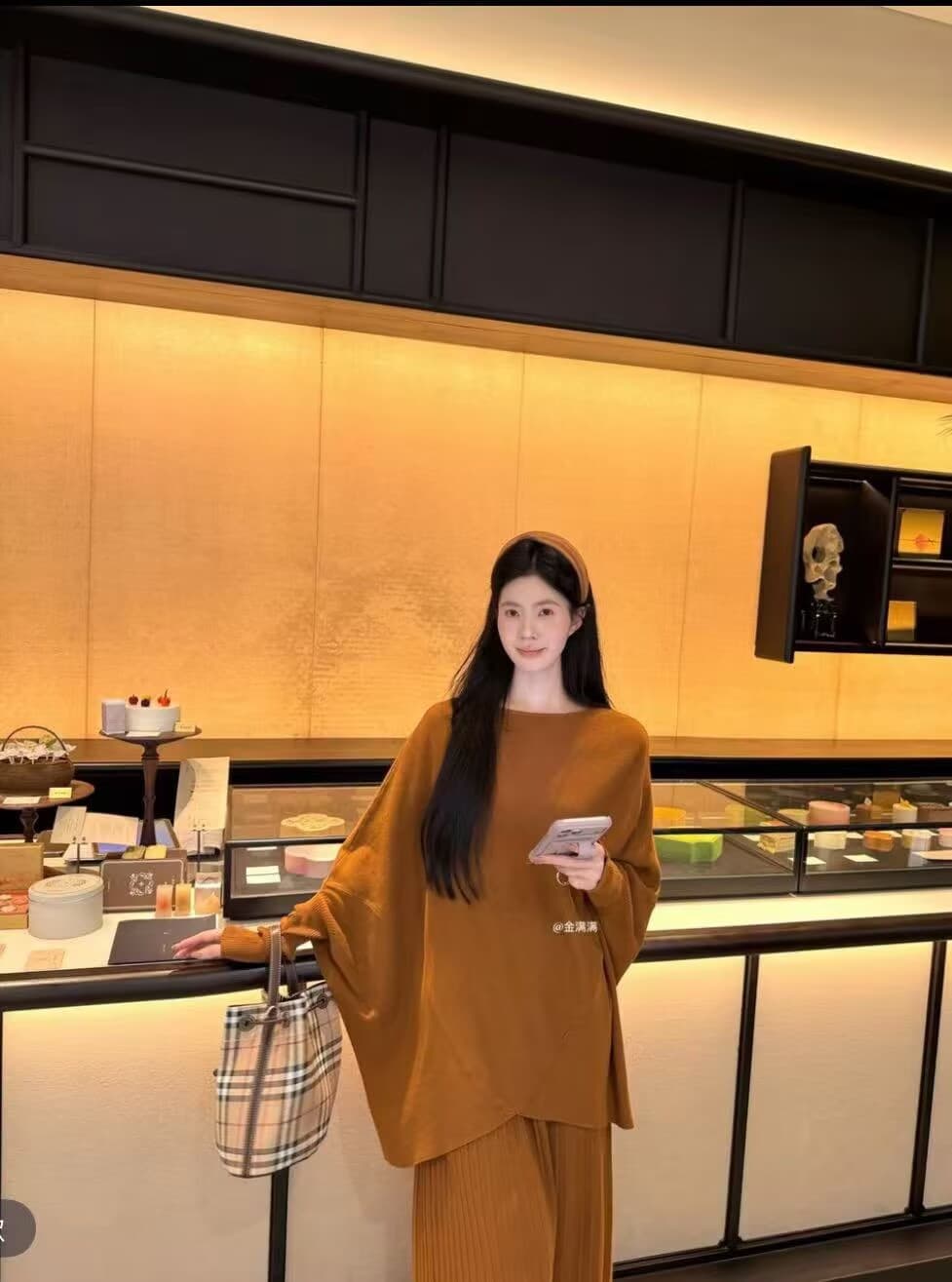 신제품 실사 가을 높은 품질 비싼 가스 슬림해 보이는 불규칙 슬림해 보이는 표지 고기 박쥐 긴팔 세트 상세 이미지 1
