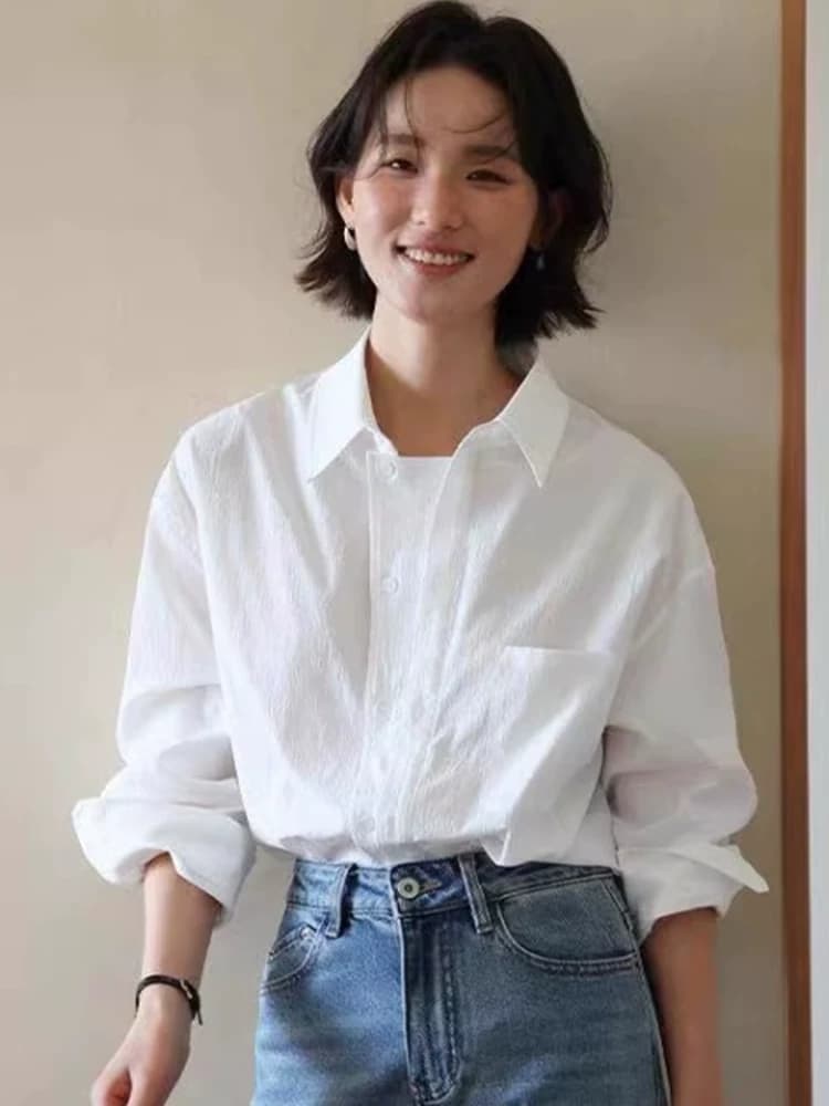 프랑스식 오리지널 화이트 질감 센스 루즈핏 여성 셔츠 가을 품격 느긋한 긴팔 셔츠