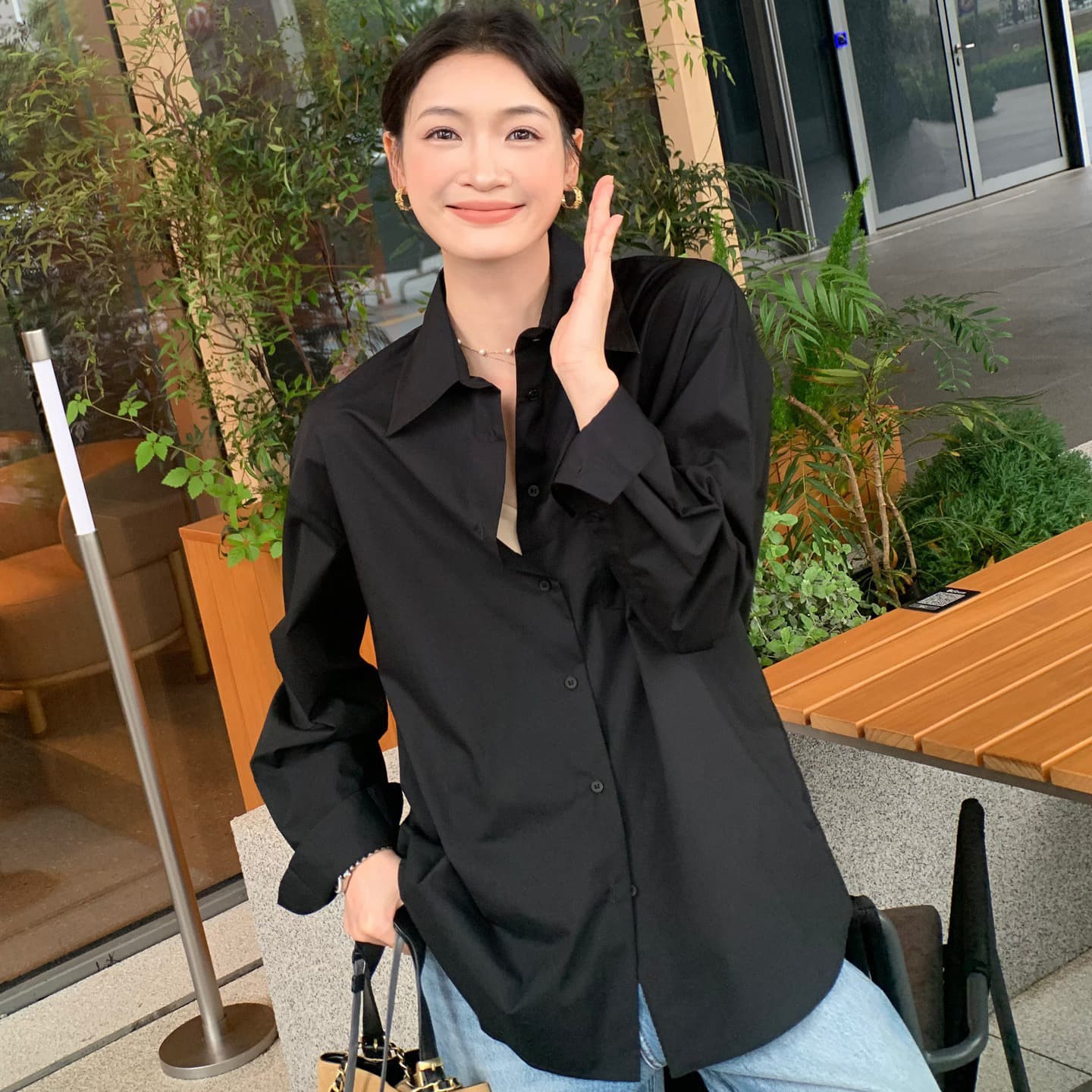 검정색 이른 가을 면 셔츠 여성 코트 새로운 긴팔 맨위 출퇴근 다용도 긴팔 여성 셔츠 이미지 3