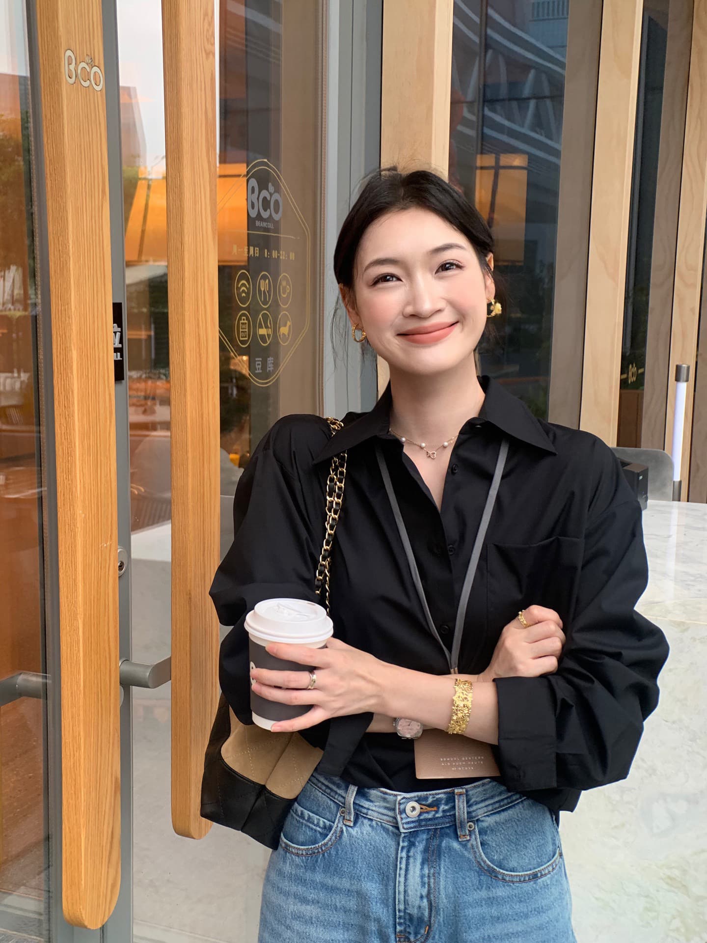 검정색 이른 가을 면 셔츠 여성 코트 새로운 긴팔 맨위 출퇴근 다용도 긴팔 여성 셔츠 상세 이미지 2