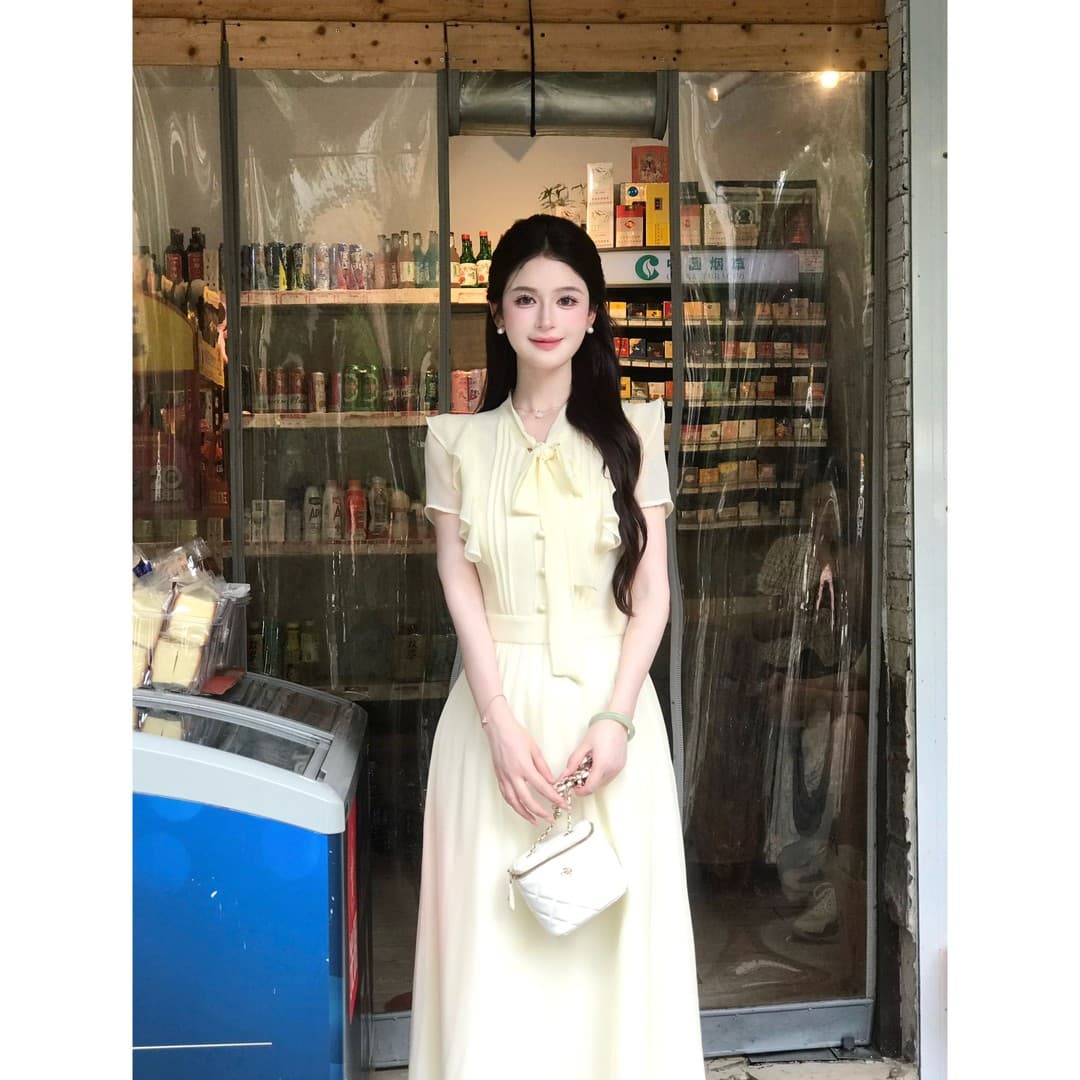 lili 리 리 가족 백색 안개 연애 편지 한 부서 부드러운 바람 화이트 롱 스커트 레이스업 프릴 허리 수축 드레스 이미지 5