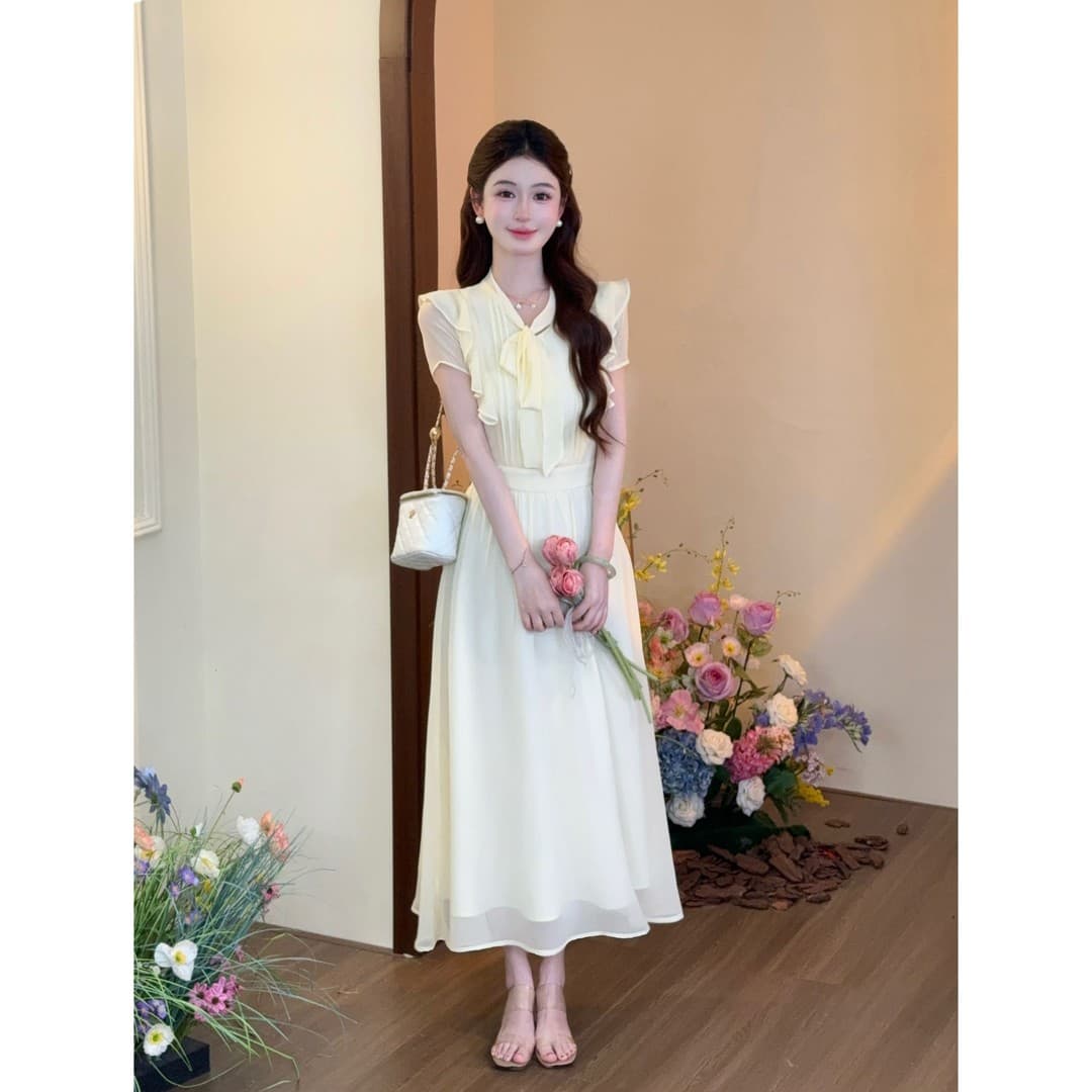 lili 리 리 가족 백색 안개 연애 편지 한 부서 부드러운 바람 화이트 롱 스커트 레이스업 프릴 허리 수축 드레스 이미지 2