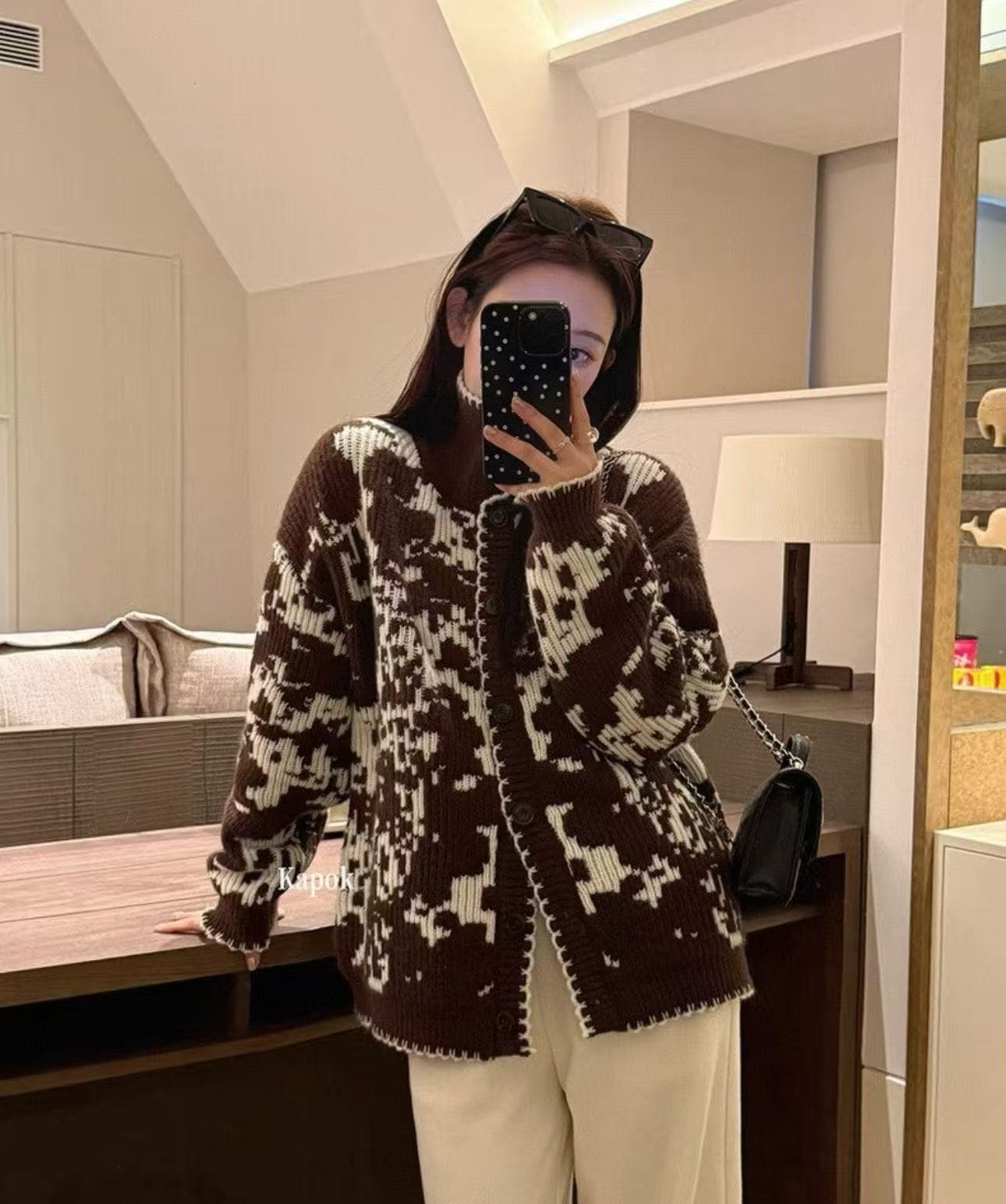 한 부서 미니멀리즘 2026 가을 겨울 새로운 레트로 무거운 작업 자카드 스탠드 칼라 터틀넥 스웨터 두꺼운 니트 재킷 상세 이미지 6