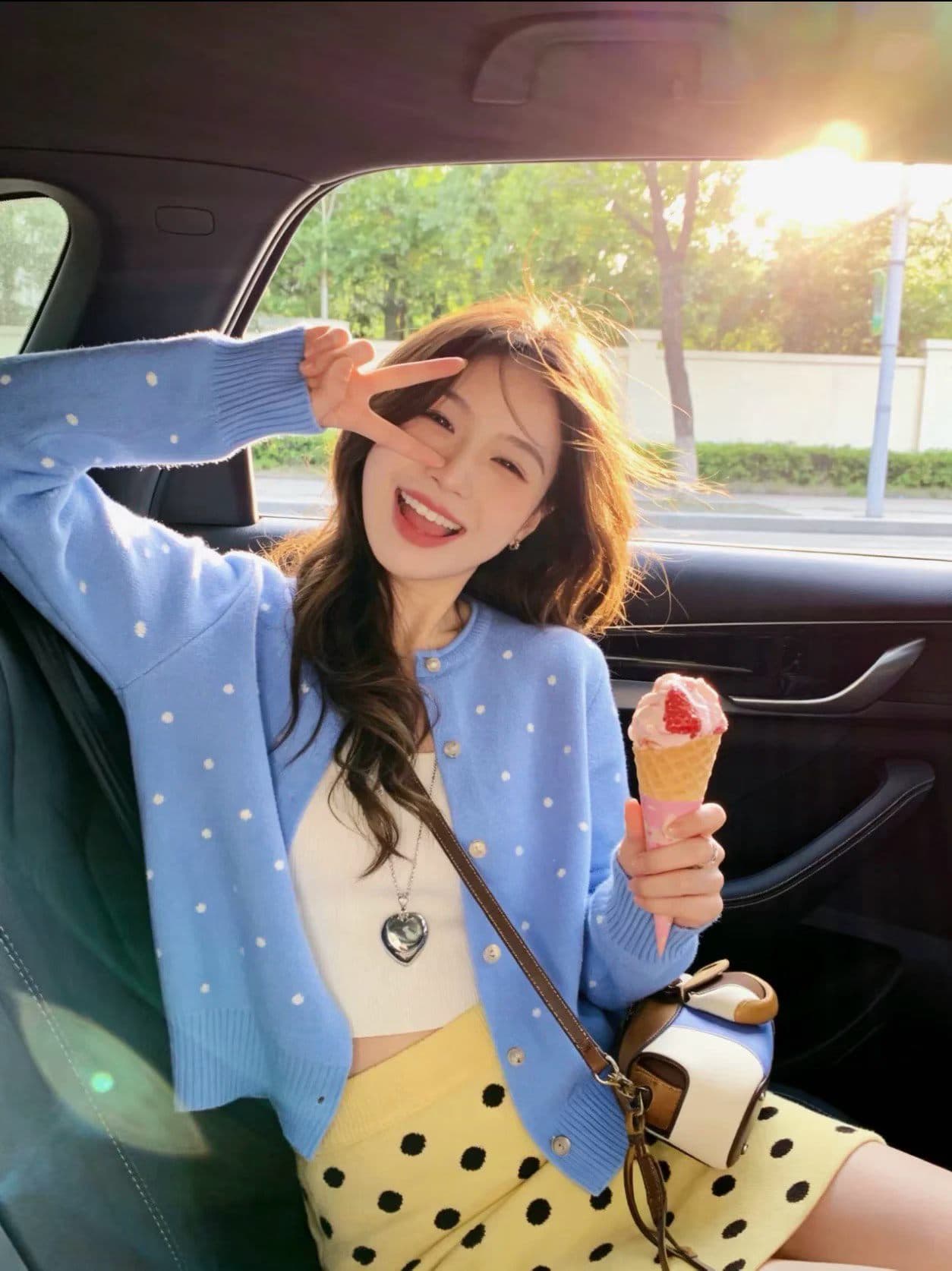 한 부서 라운드 넥 느긋한 새로운 맨위 도트 무늬 니트 부드러운 오픈 가디건 달콤함 스웨터 레트로 고급 재킷 맨위 상세 이미지 1