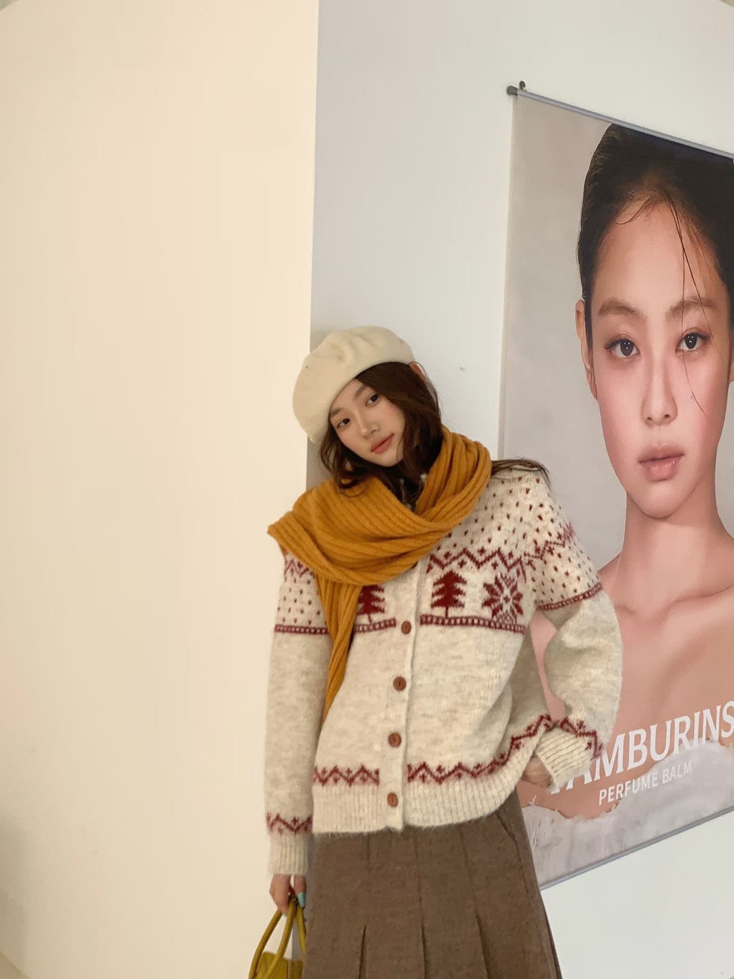 한 부서 레트로 크리스마스 작은 나무 분위기 센스 외국 가스 스웨터 오픈 가디건 여성 겨울 새로운 부드러운 찹쌀 편안함 루즈핏 재킷 이미지 4