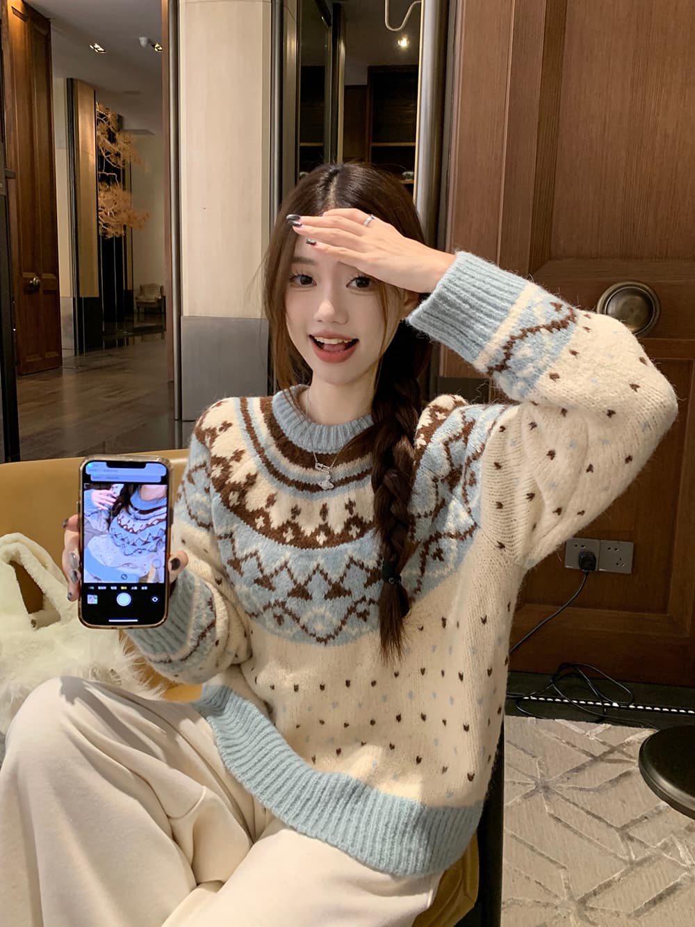 한 부서 스웨터 달콤한 스타일 배색 라운드 넥 풀오버 니트 스웨터 여성 겨울 긴팔 루즈핏 기본 셔츠 파란색 맨위 상세 이미지 4