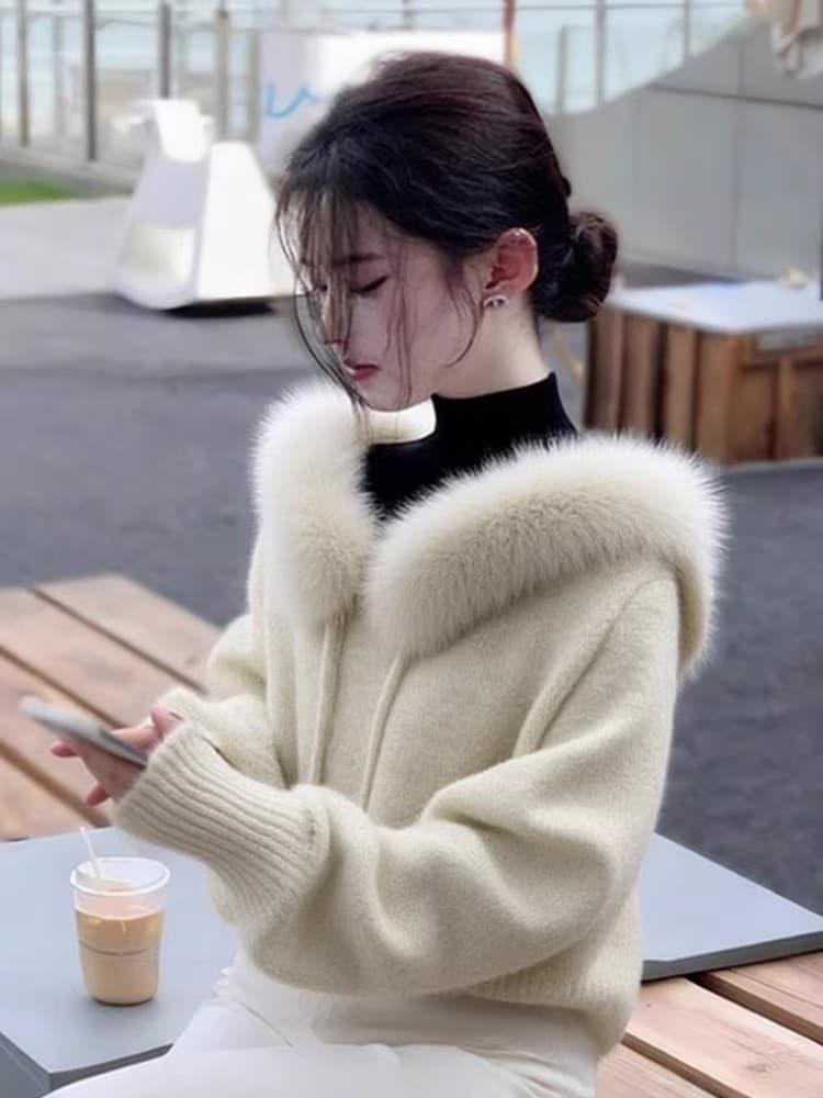 레트로 한 부서 자이언트 잘 생긴 품격 2026 가을 겨울철 새로운 커피 색상 모피 패치워크 후드 니트 스웨터 여성 의류 상세 이미지 6