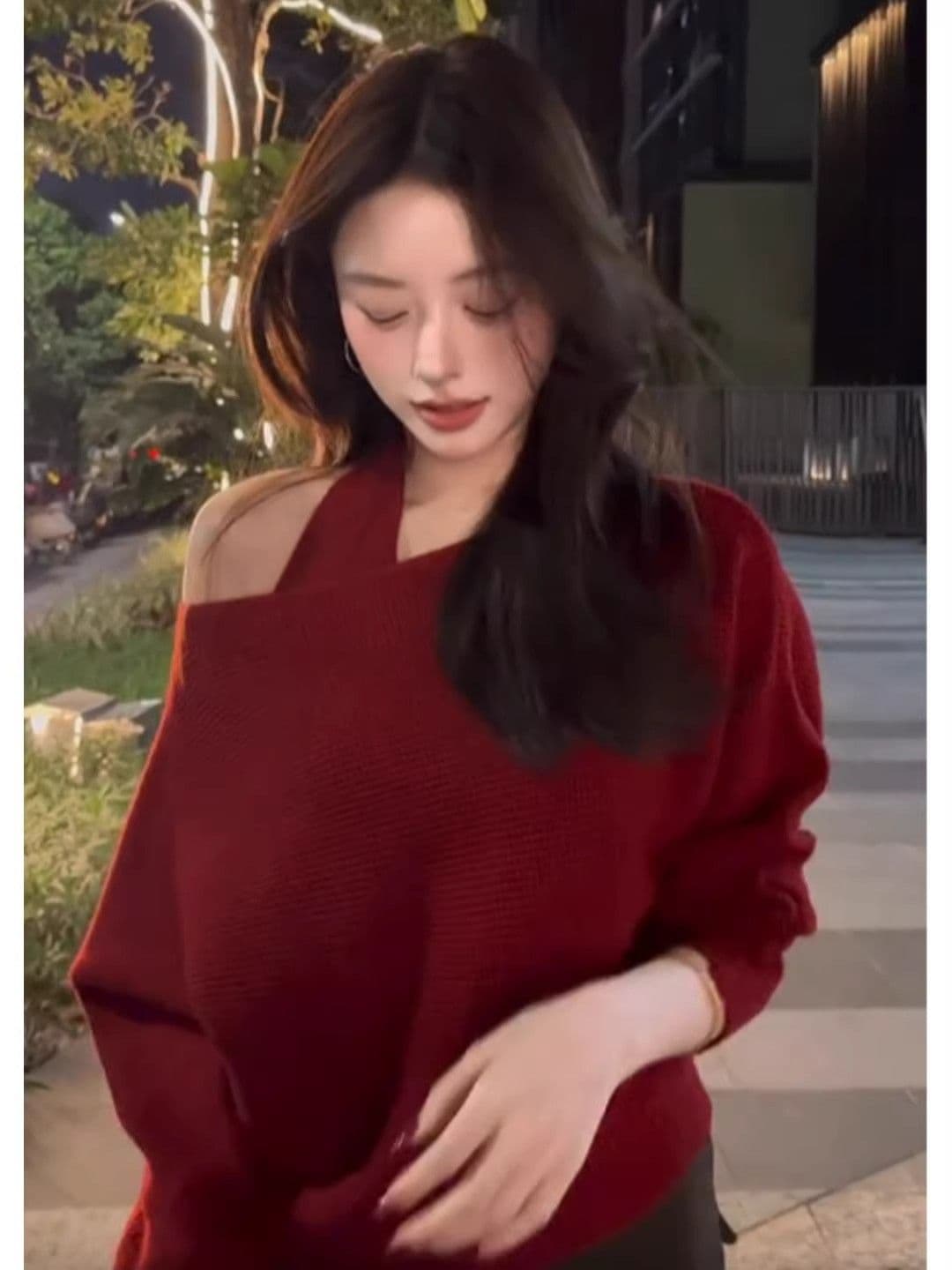 2026 슈퍼 화재 ootd 착용 가져 가라. 전체 집합 신년 착용 가져 가라. 빨간색 오프숄더 스웨터 행침 목 조끼 투피스 슈트 상세 이미지 3