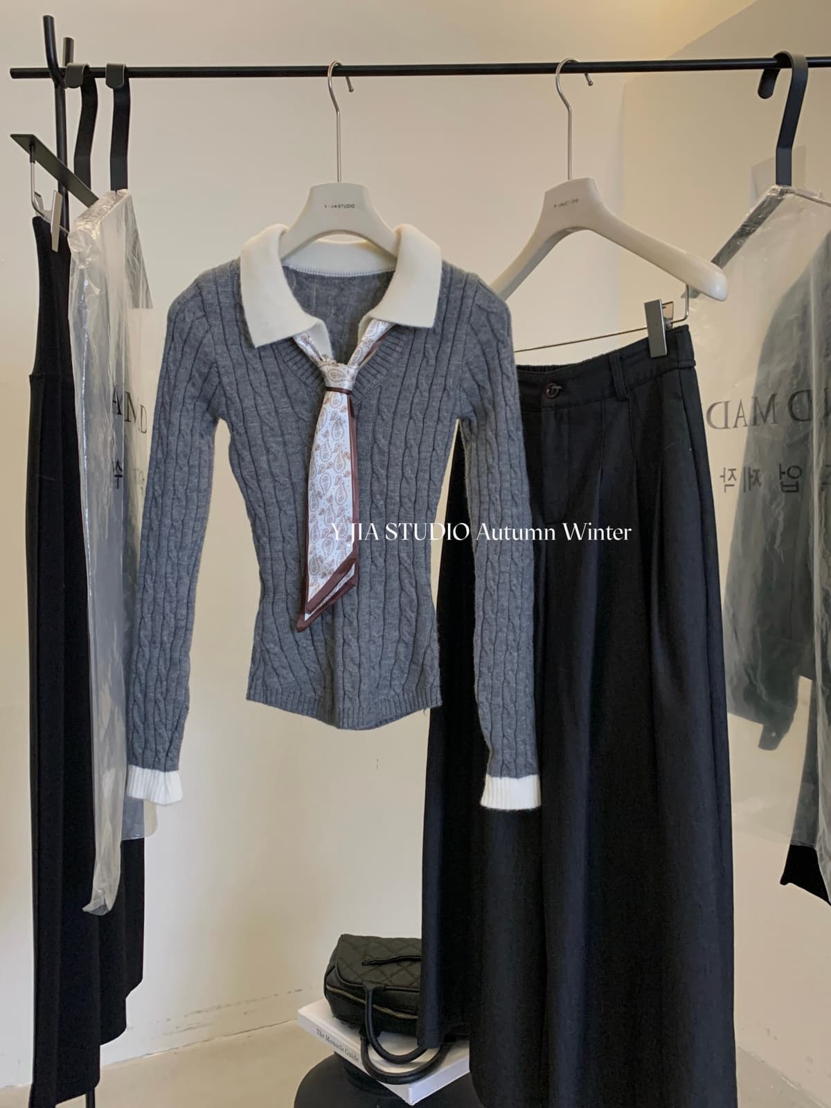 송 긍정적 인 En 커피 색상 POLO 칼라 페이크 레이어드 니트 스웨터 여성 겨울 의류 인사이드 가져 가라. 몸매 가꾸기 쇼트 스타일 긴팔 작은 맨위 상세 이미지 10