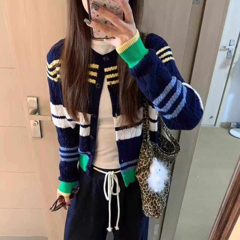 한 부서 배색 스트라이프 니트 스웨터 여성 코트 가을 겨울 패션 새로운 외출용 느긋한 바람 부드러운 찹쌀 오픈 가디건 맨위 이미지 4