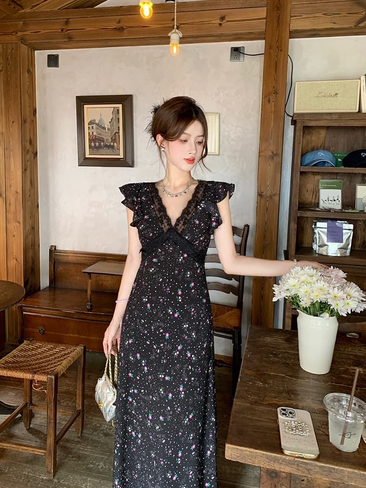실사 빅 사이즈 여성 의류 우아함 섹시함 여름 V넥 꽃무늬 드레스 지방 mm 레이스 조각 슬림해 보이는 롱 스커트 상세 이미지 2