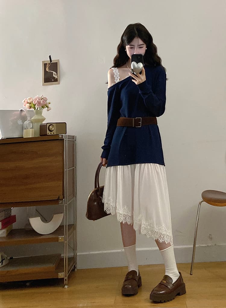 실사 빅 사이즈 여성 의류 가을 느슨함 디자인 센스 비스듬한 어깨 후드티 패치워크 불규칙 레이스 밑단 드레스 상세 이미지 3