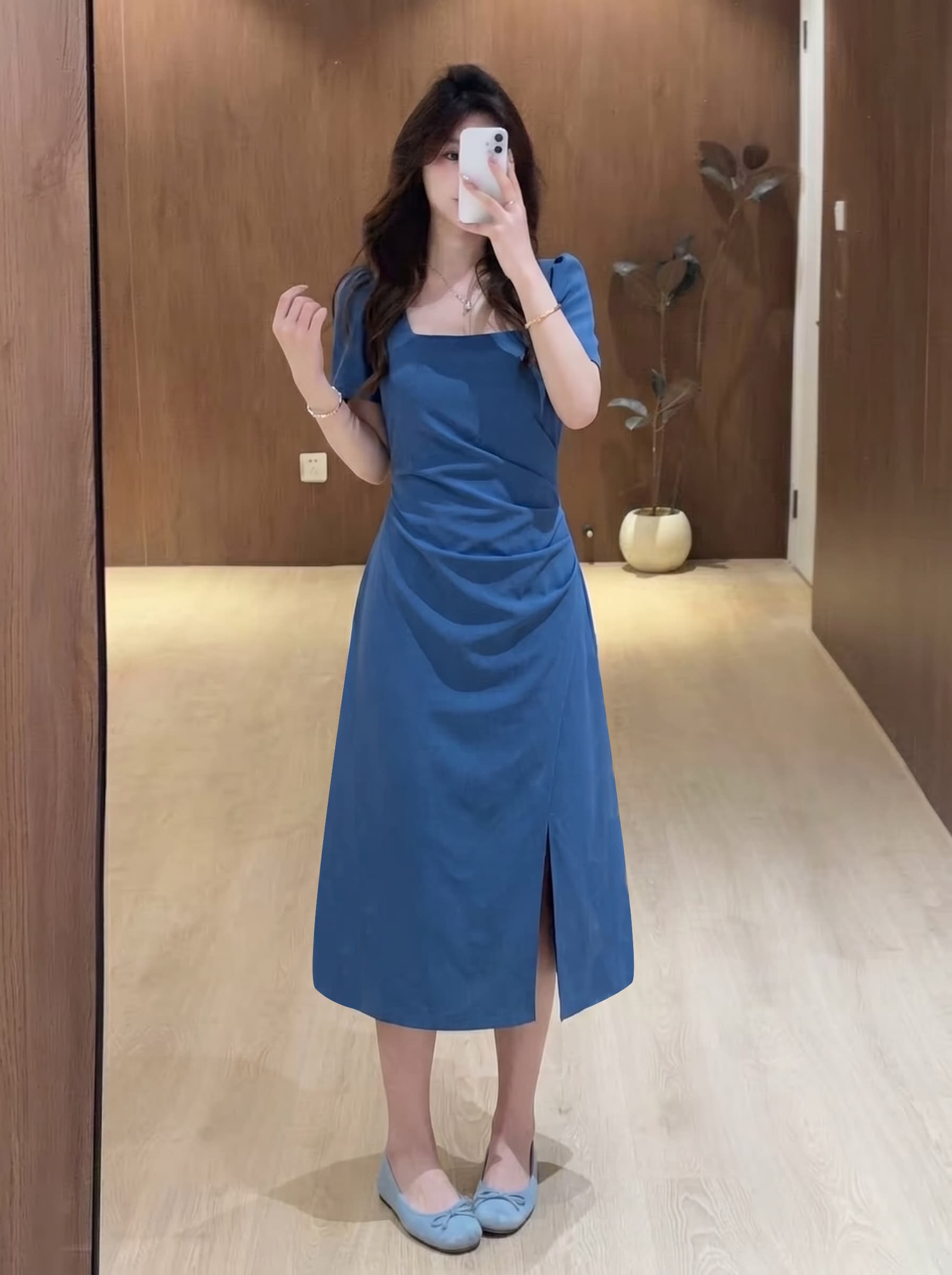 실사 빅 사이즈 여성 의류 새로운 여름 프랑스식 광장 칼라 주름 허리 수축 측면 트임 슬림해 보이는 품격 드레스 이미지 2