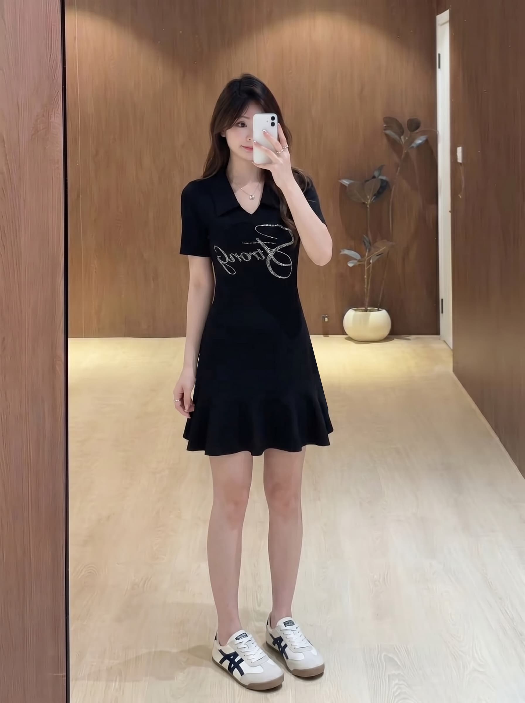실사 빅 사이즈 지방 mm 여름 새로운 V넥 핫픽스 프랑스식 슬림해 보이는 허리 수축 낭만주의 인어 꼬리 작은 검은 드레스 여성 상세 이미지 5