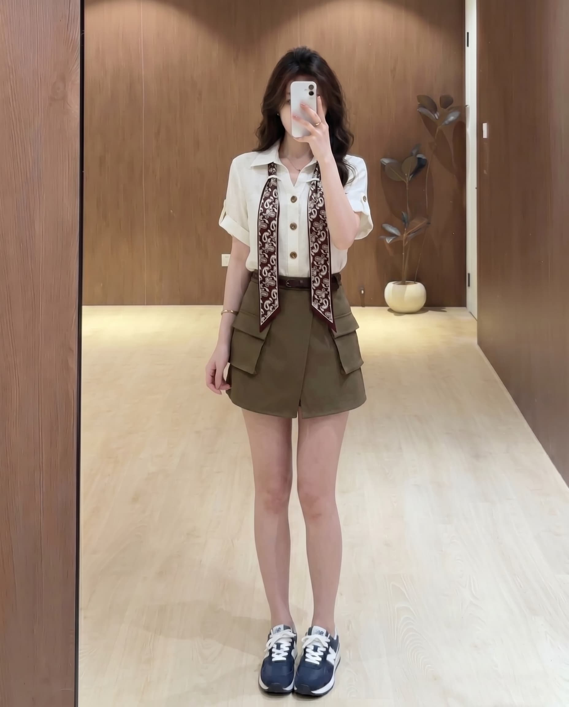 실사 빅 사이즈 한 부서 오래된 돈 바람 품격 여성 여름 차가운 바람의 소리 폴로 칼라 스카프 셔츠 워크웨어 미니 스커트 투피스 세트 상세 이미지 6